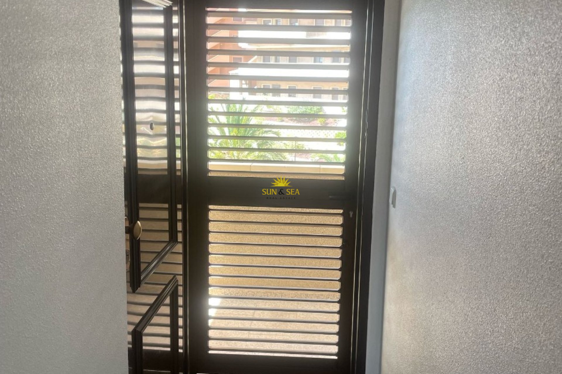 Location à long terme - Appartement - Arenales del Sol - Arenales