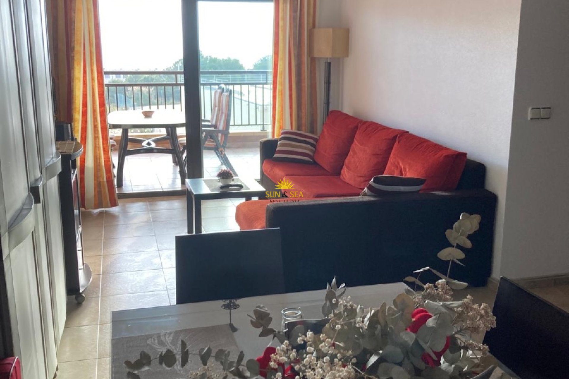 Location à long terme - Appartement - Arenales del Sol