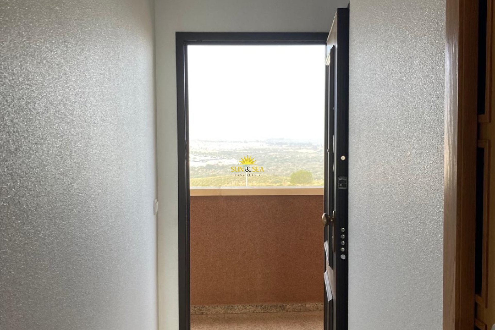 Location à long terme - Appartement - Arenales del Sol