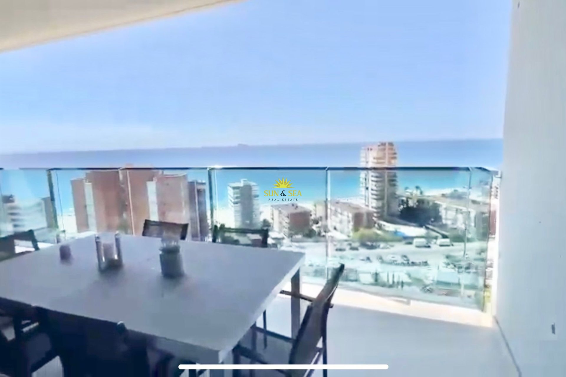 Location à long terme - Appartement - Benidorm - Playa Poniente