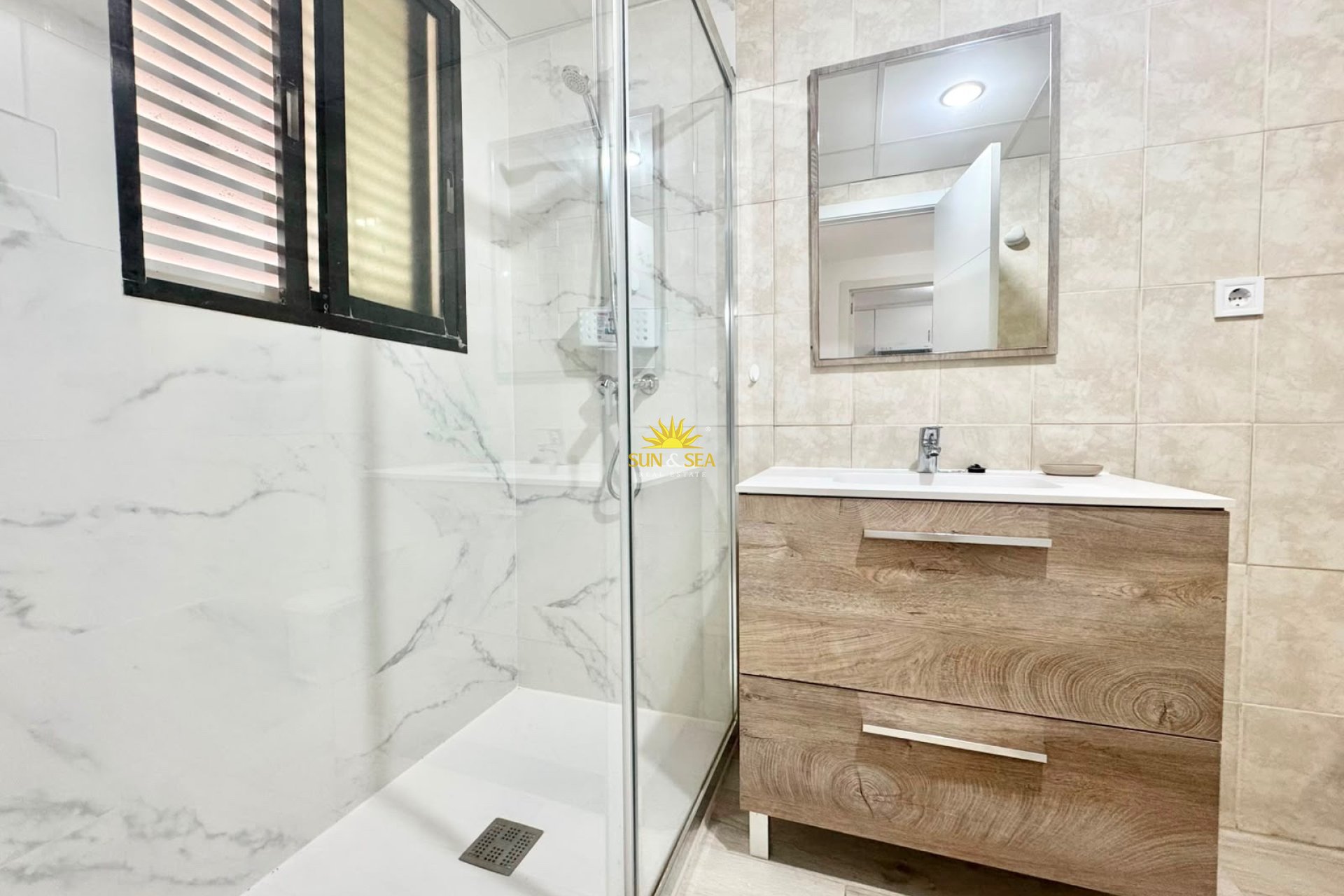 Location à long terme - Appartement - Benidorm