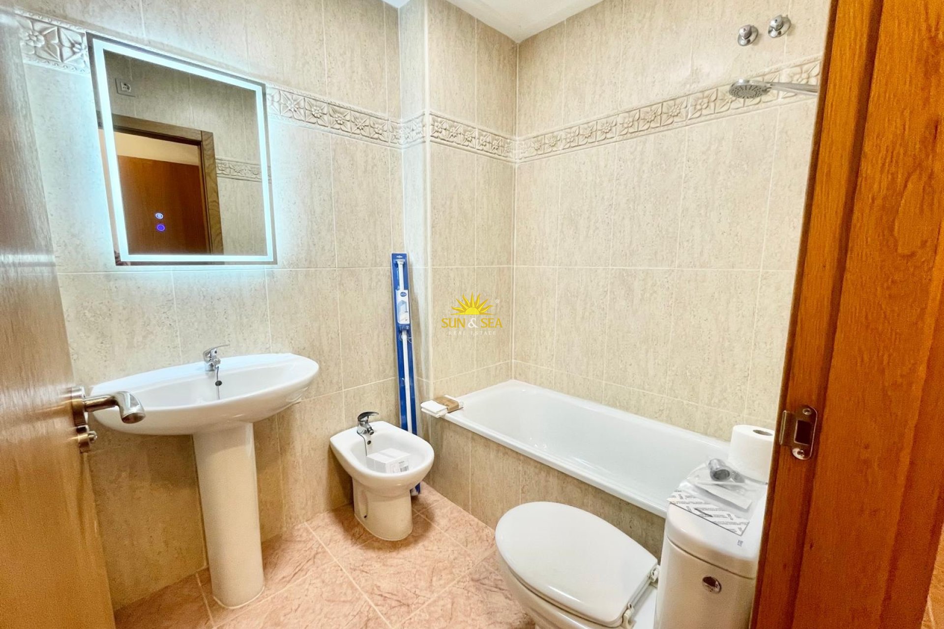 Location à long terme - Appartement - Bigastro