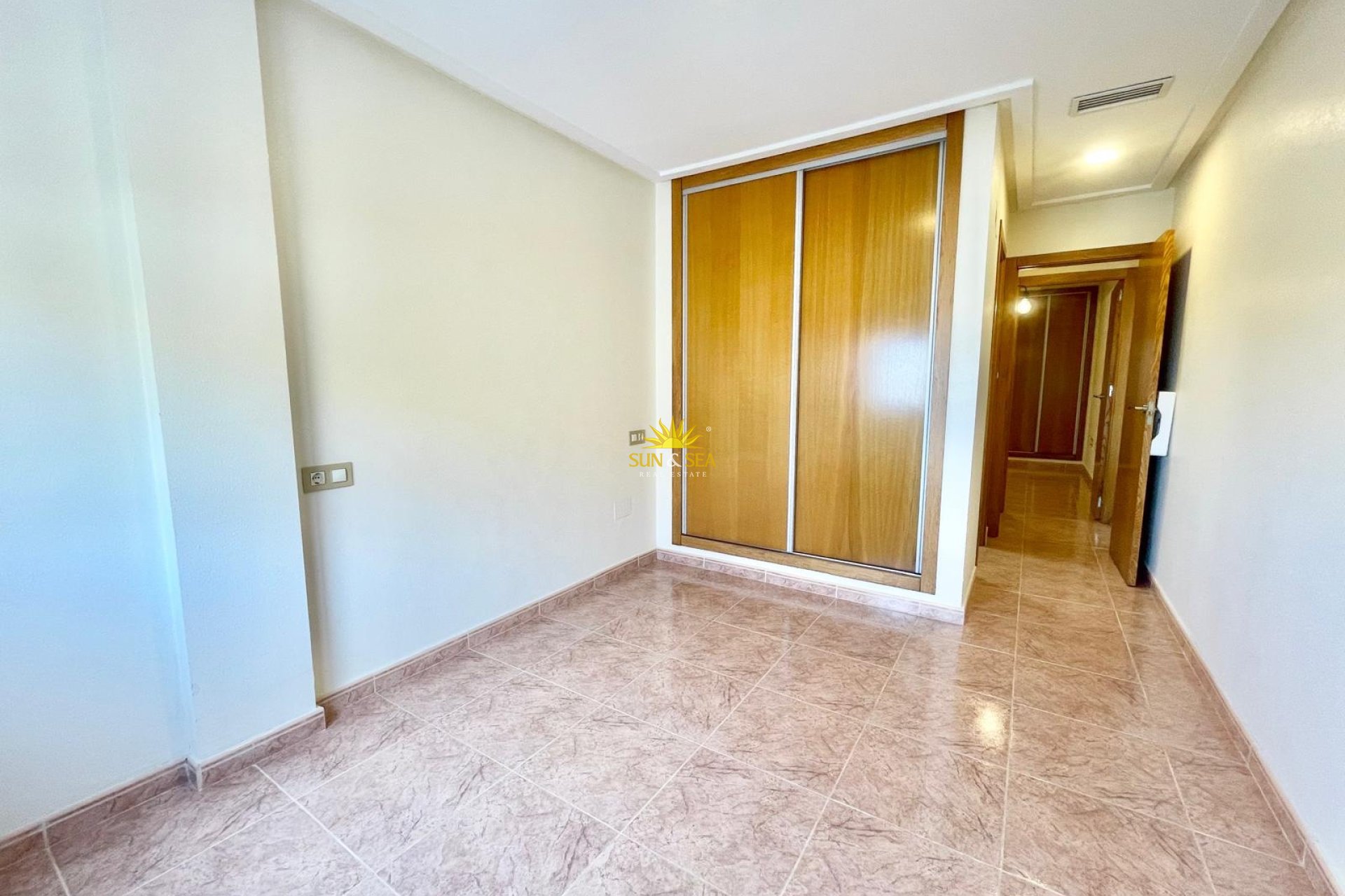 Location à long terme - Appartement - Bigastro