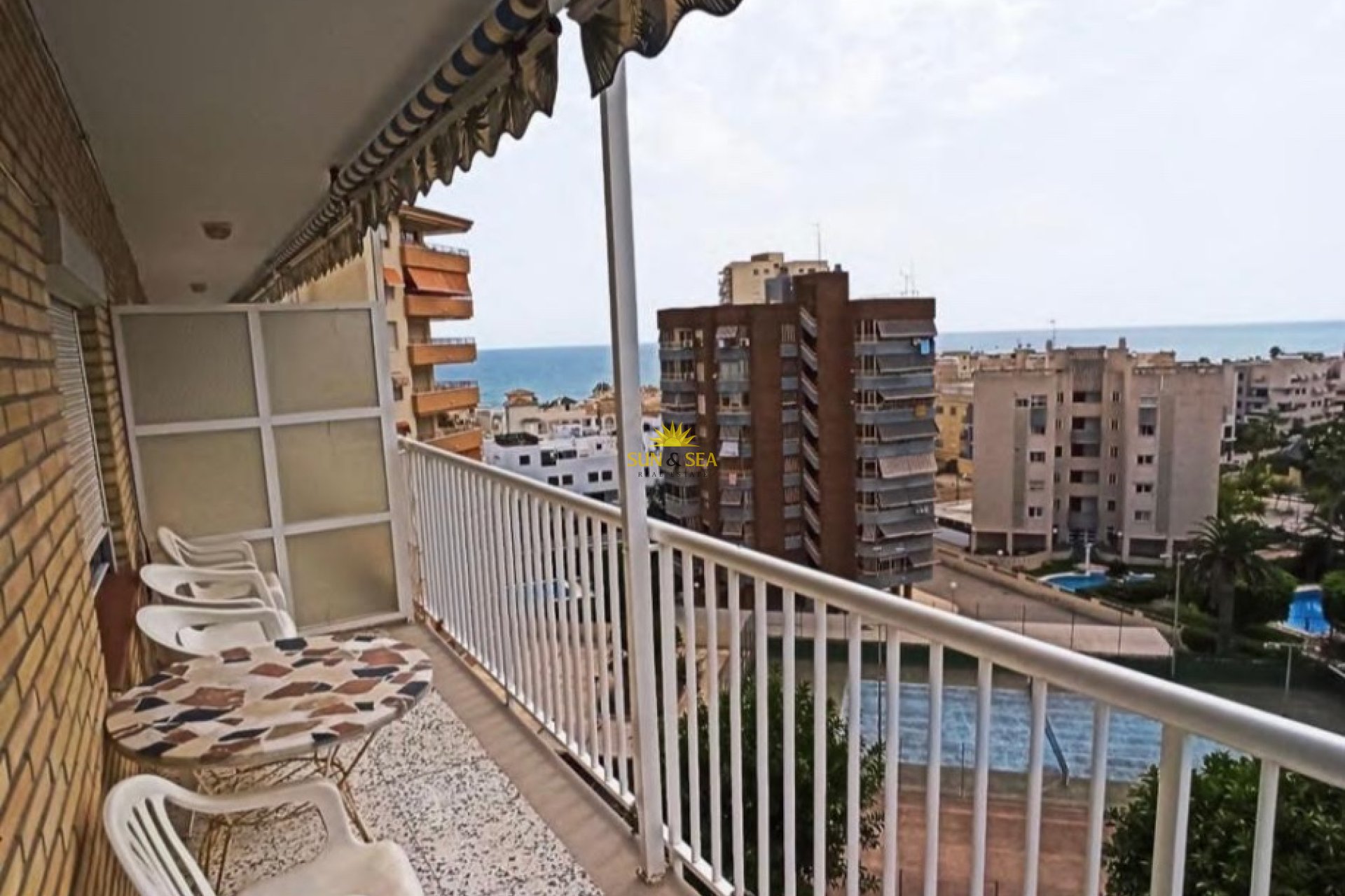 Location à long terme - Appartement - El Campello - Campello