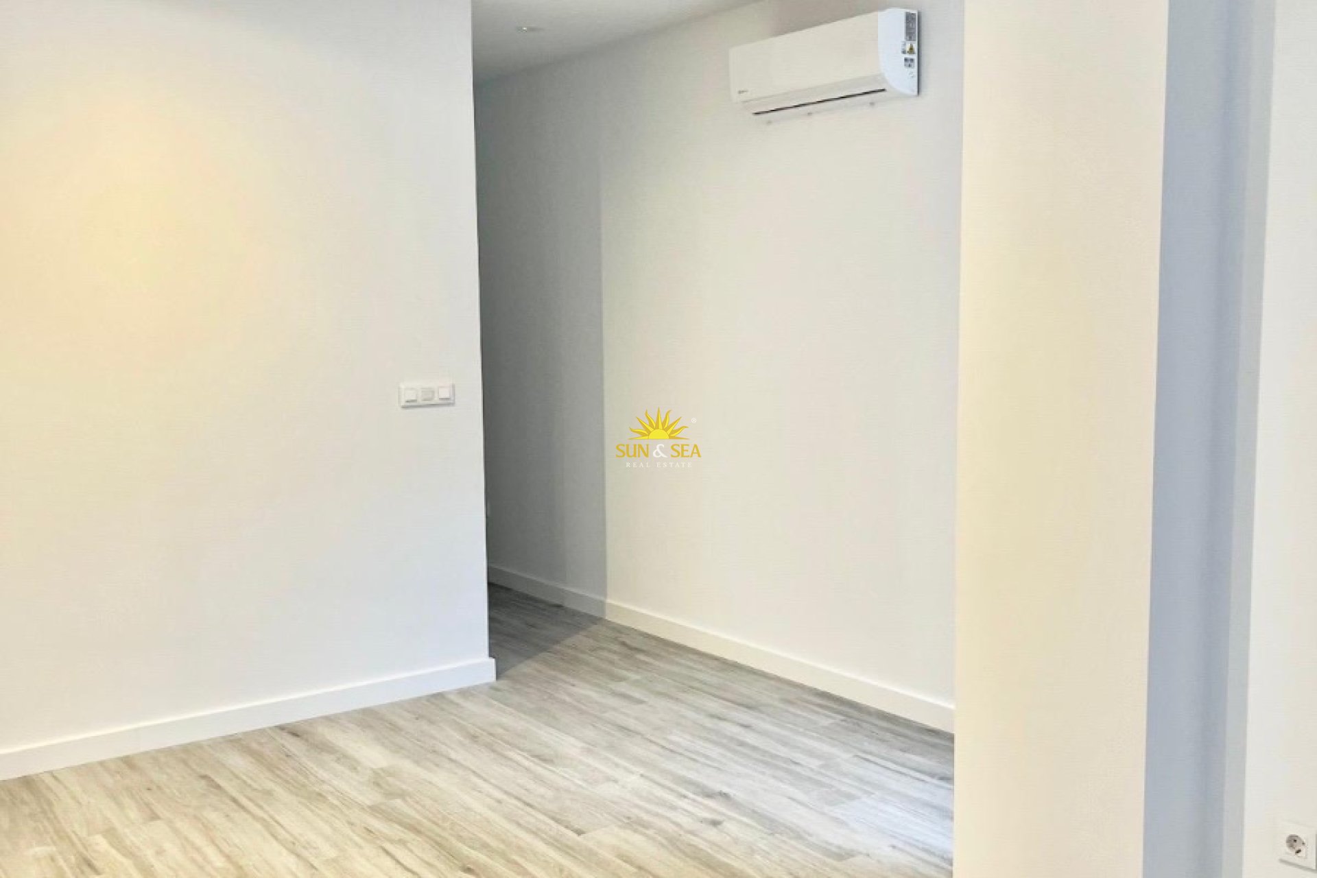 Location à long terme - Appartement - El Campello