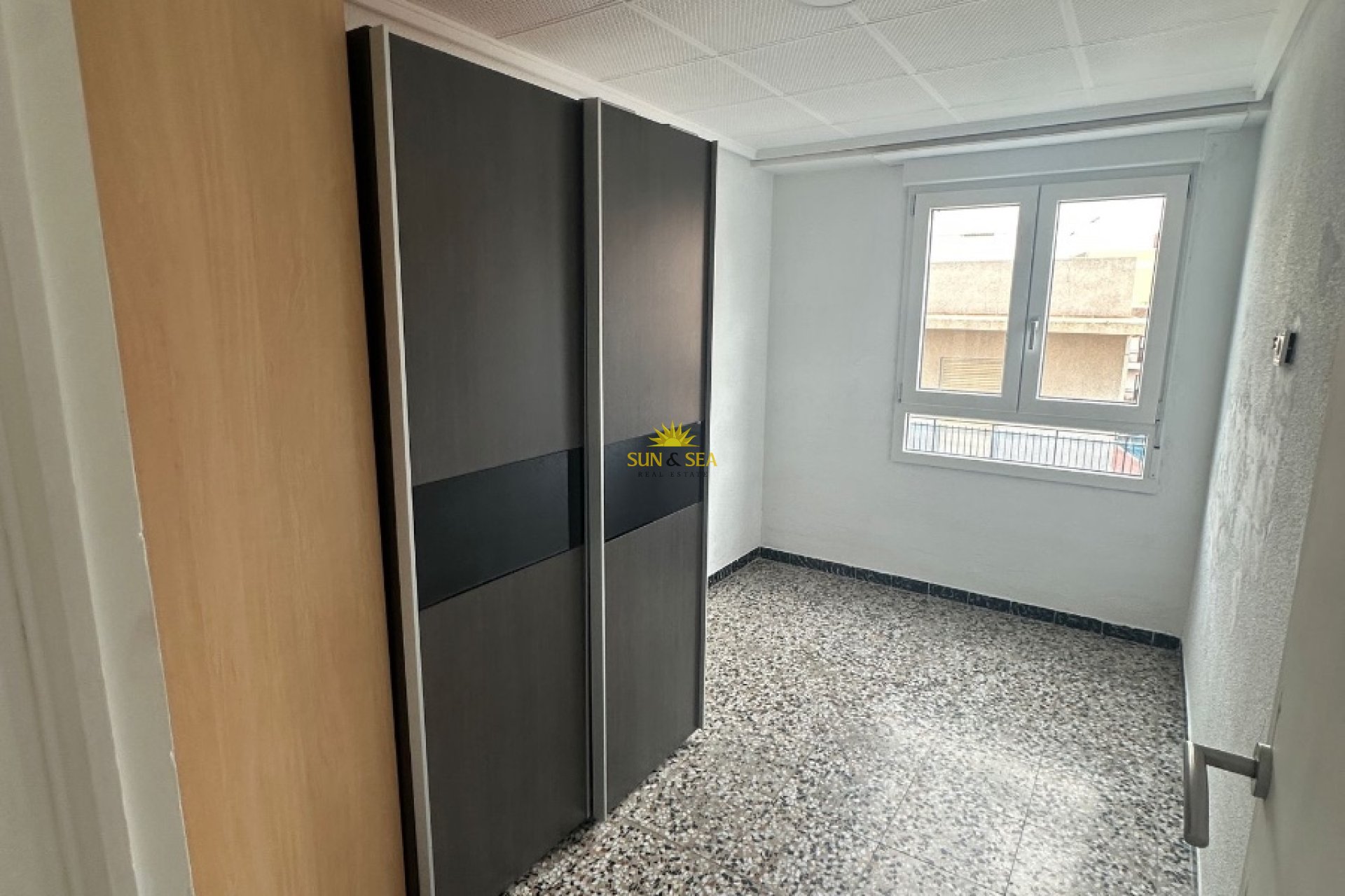 Location à long terme - Appartement - Elche