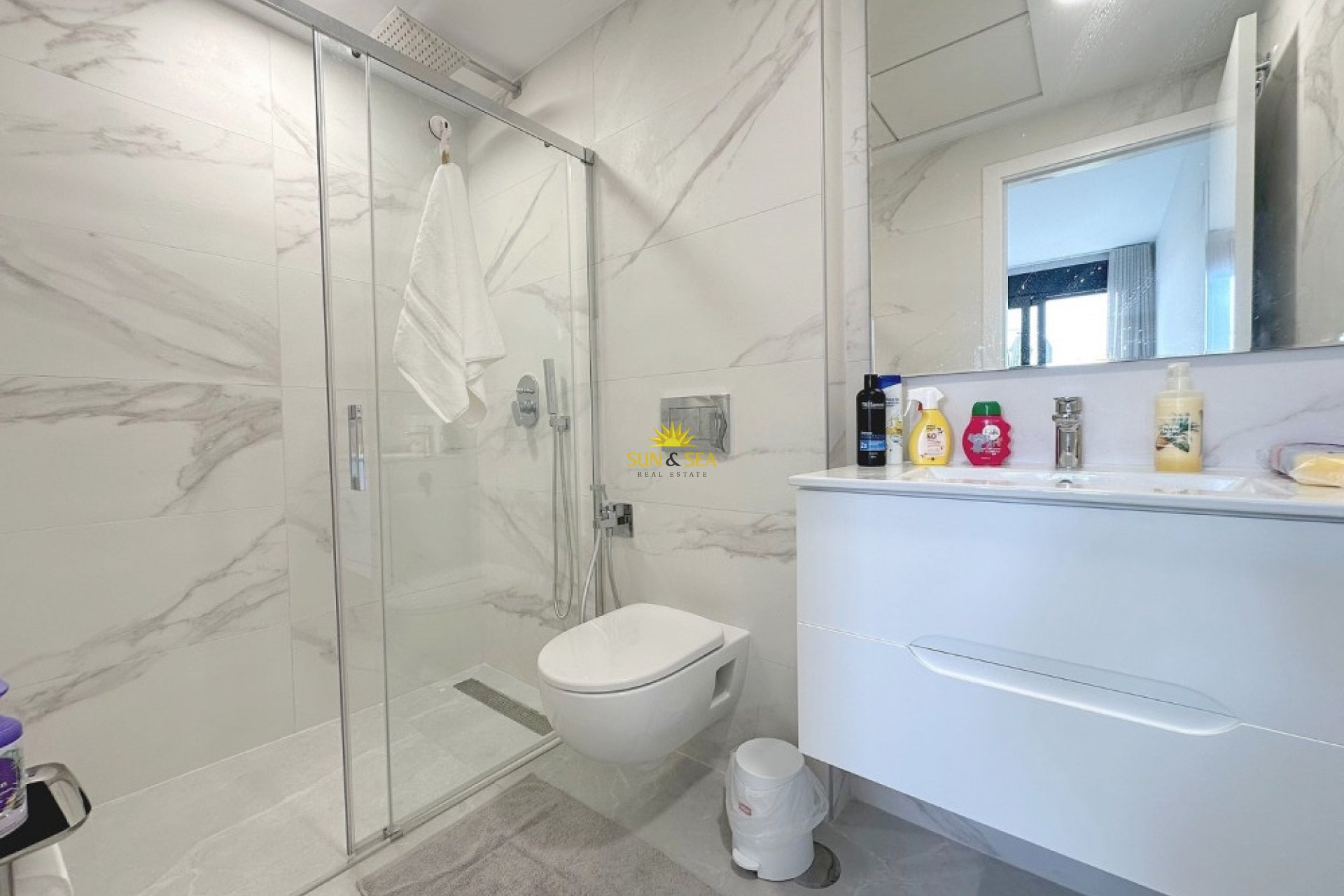 Location à long terme - Appartement - Finestrat