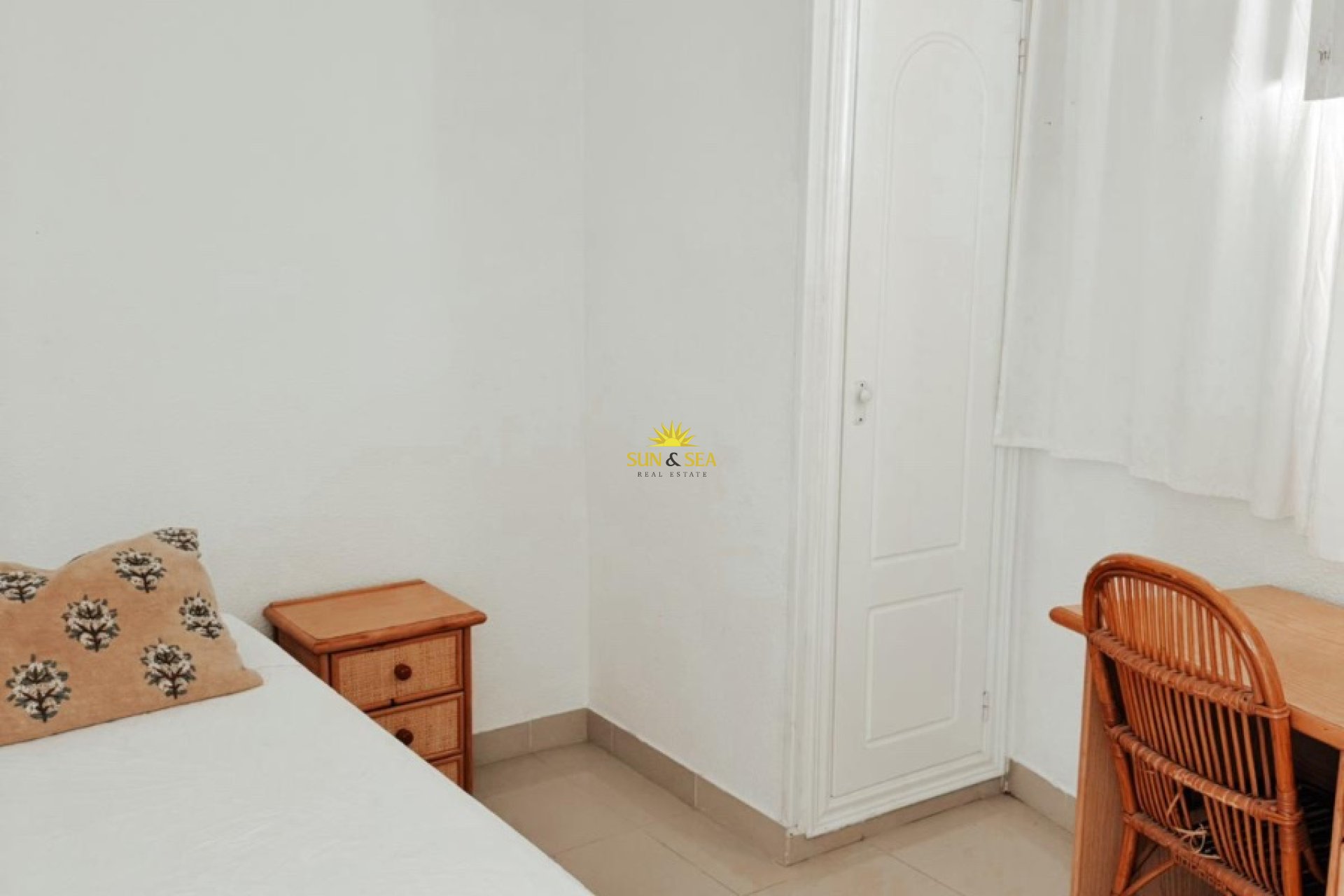 Location à long terme - Appartement - San Juan Playa - San Juan de Alicante