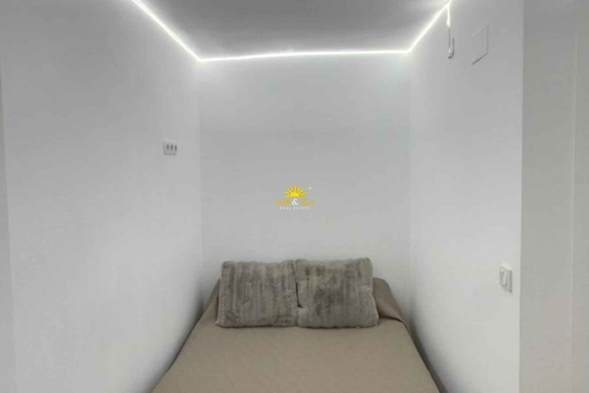Location à long terme - Appartement - San Juan Playa - San Juan de Alicante