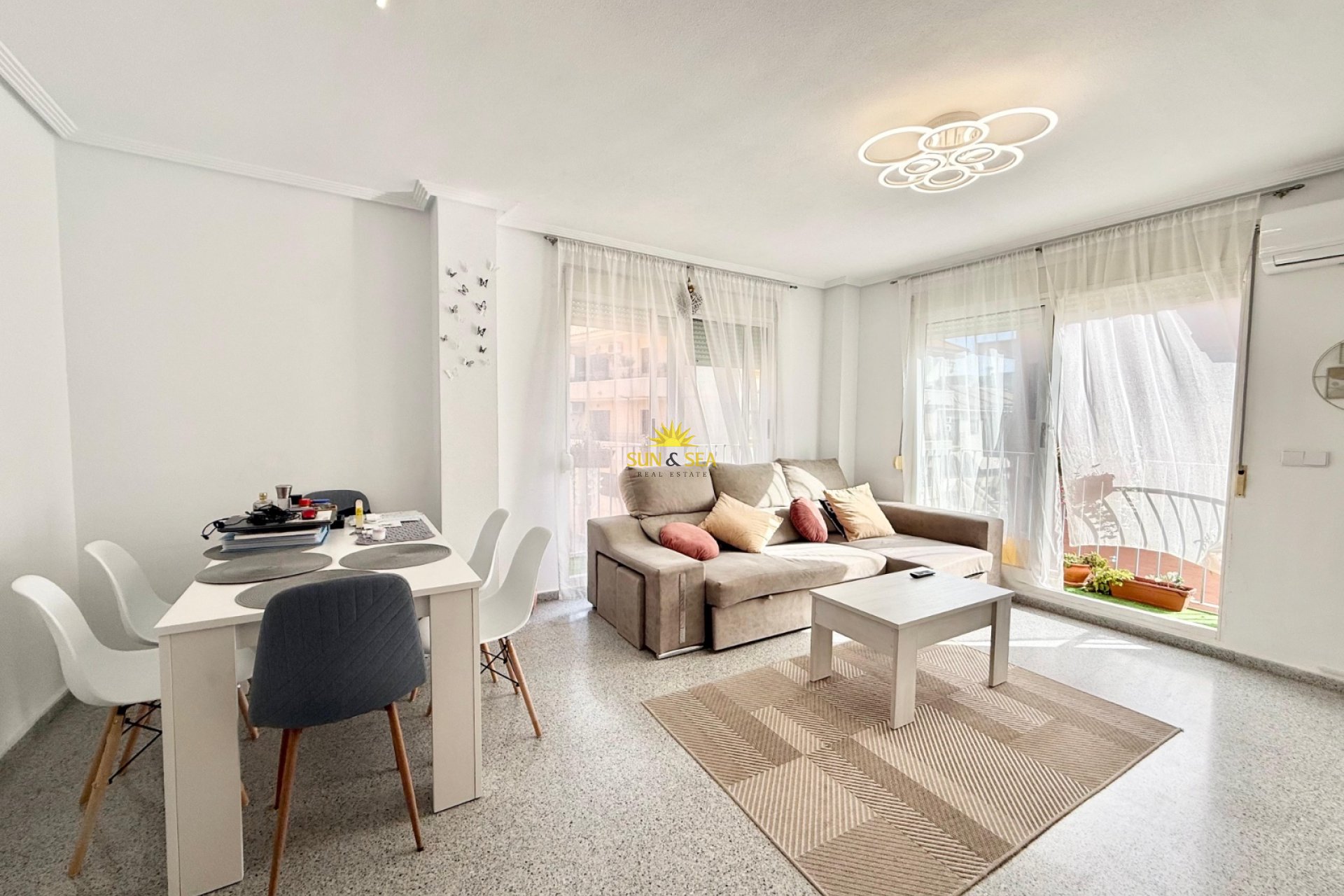 Location à long terme - Appartement - San Miguel de Salinas