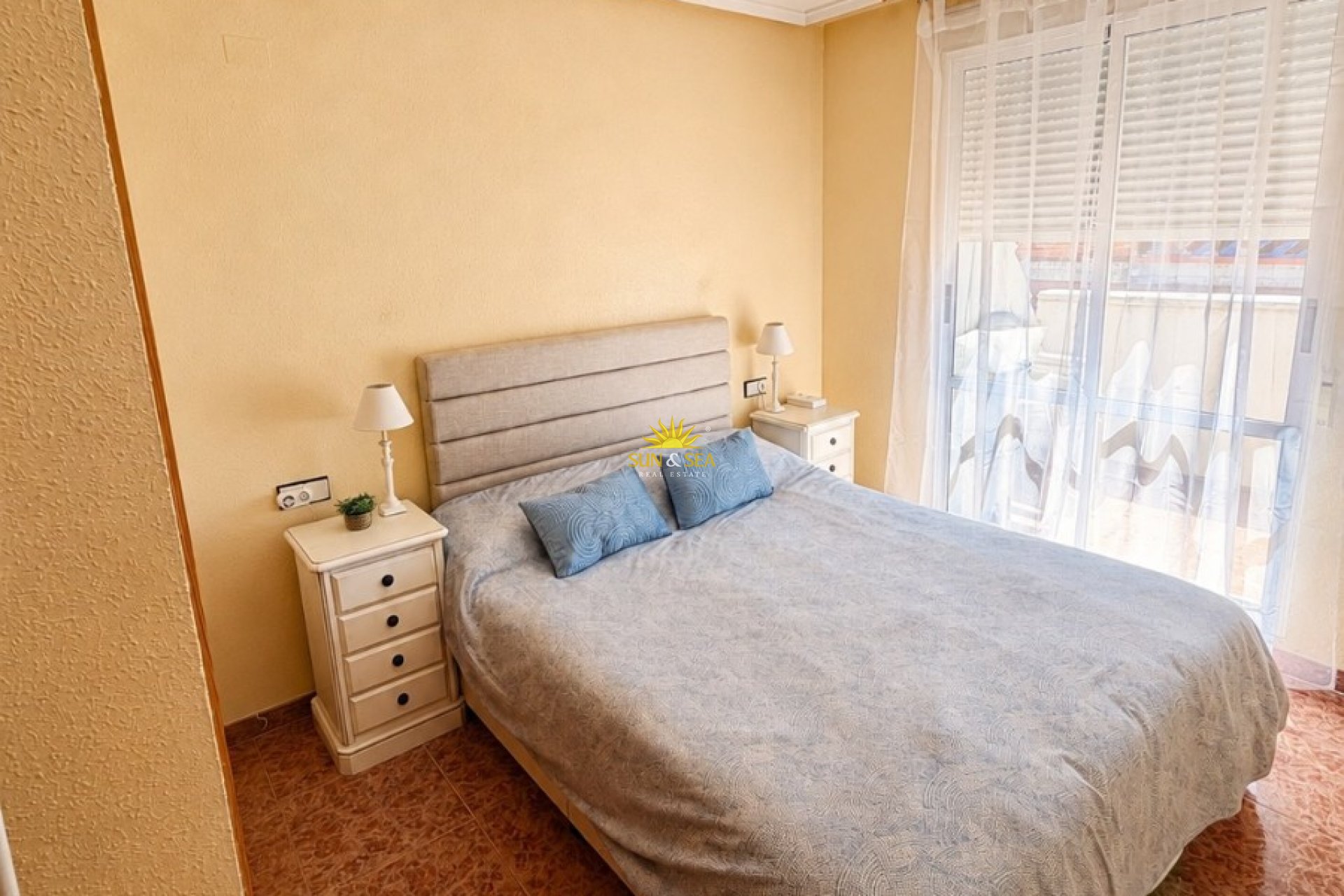 Location à long terme - Appartement - Torrevieja - Paseo maritimo