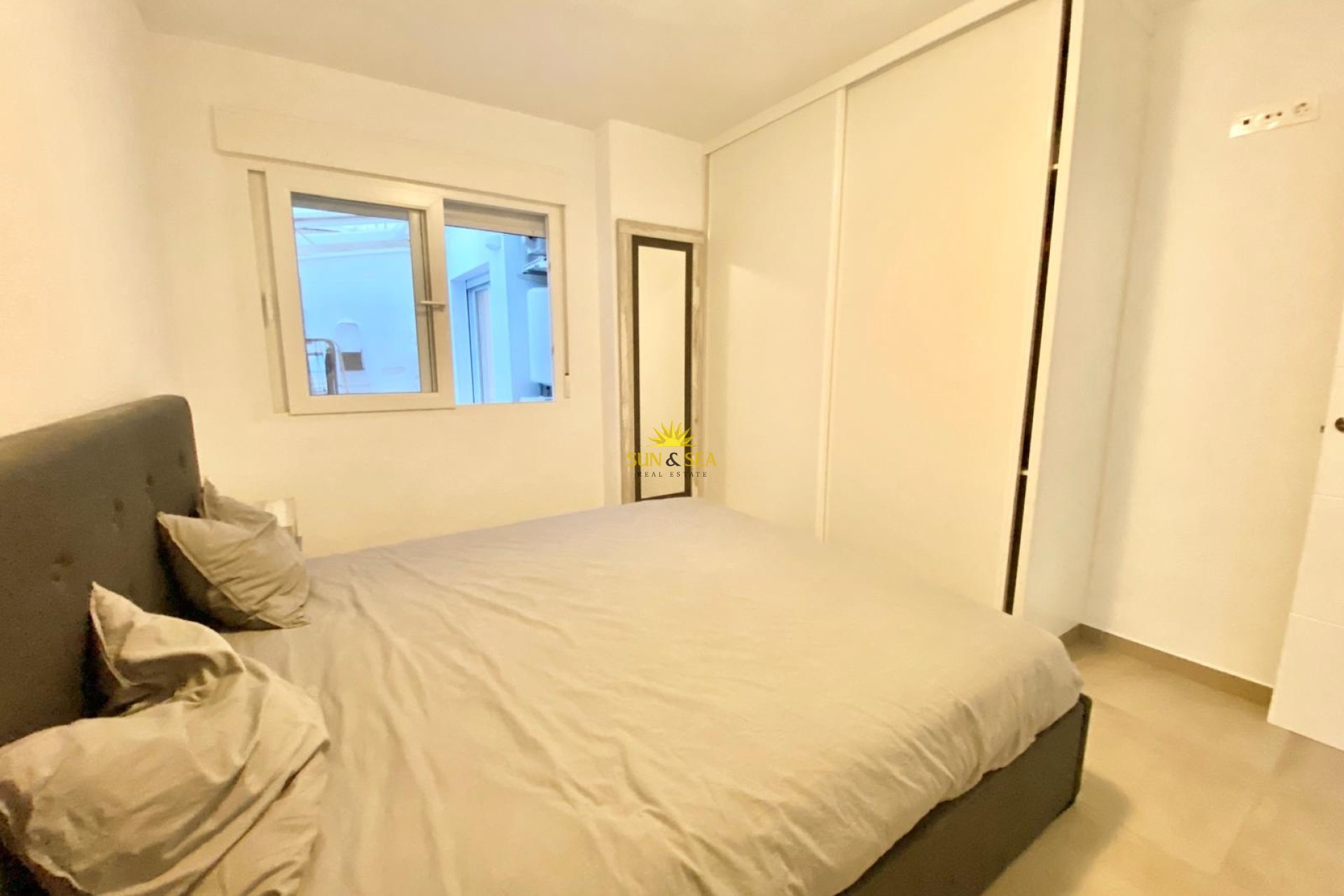 Location à long terme - Appartement - Torrevieja - Playa del Cura