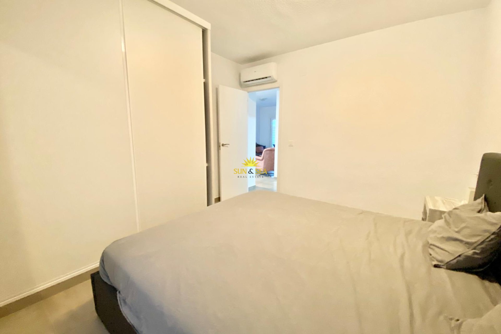 Location à long terme - Appartement - Torrevieja - Playa del Cura