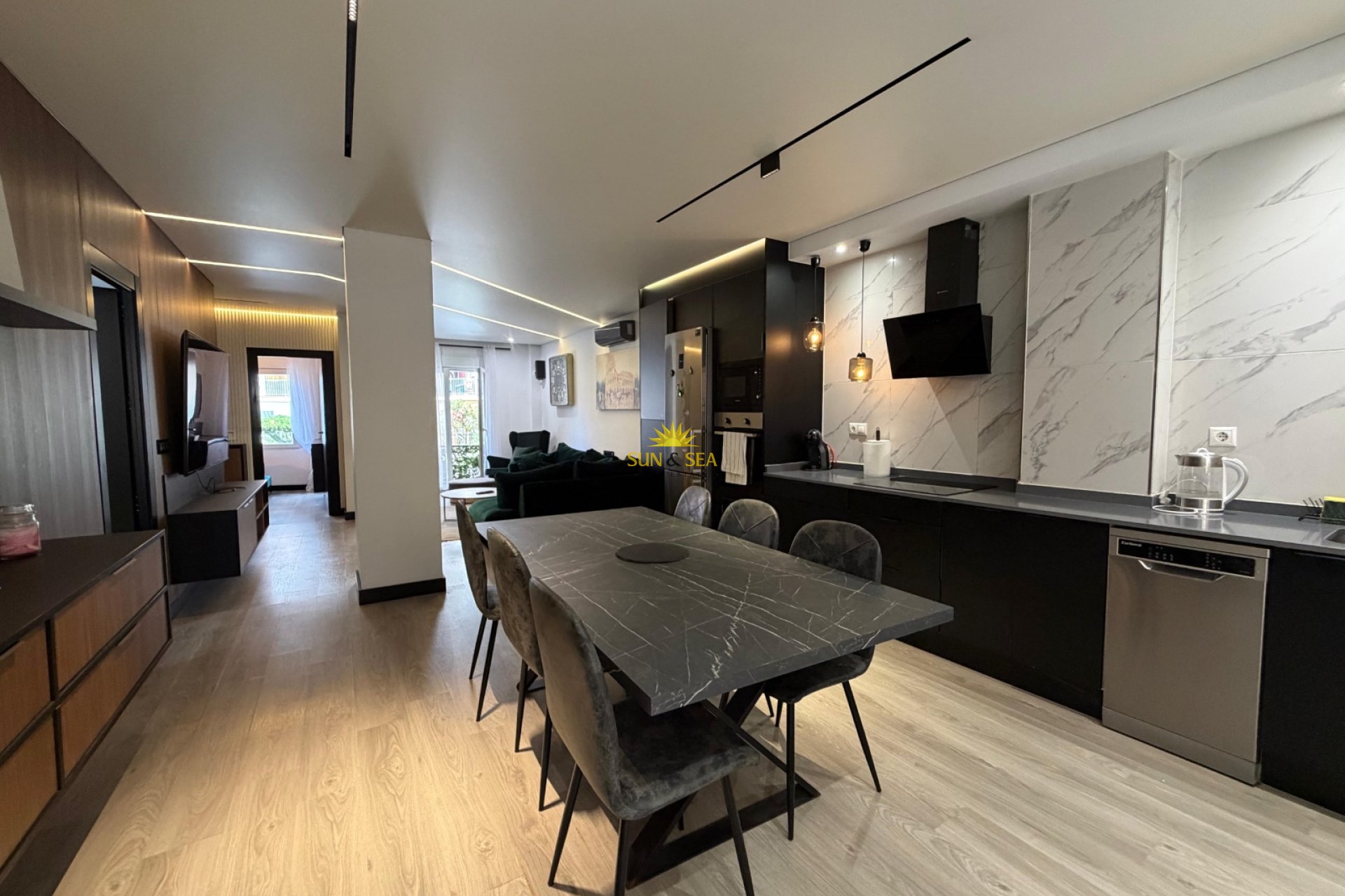 Location à long terme - Appartement - Torrevieja - Playa del Cura