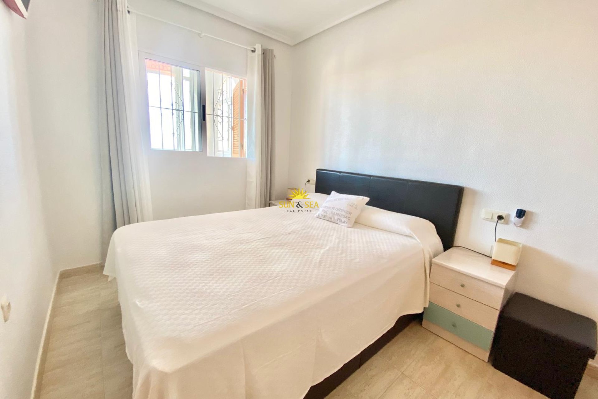 Location à long terme - Appartement - Torrevieja - Torrelamata - La Mata