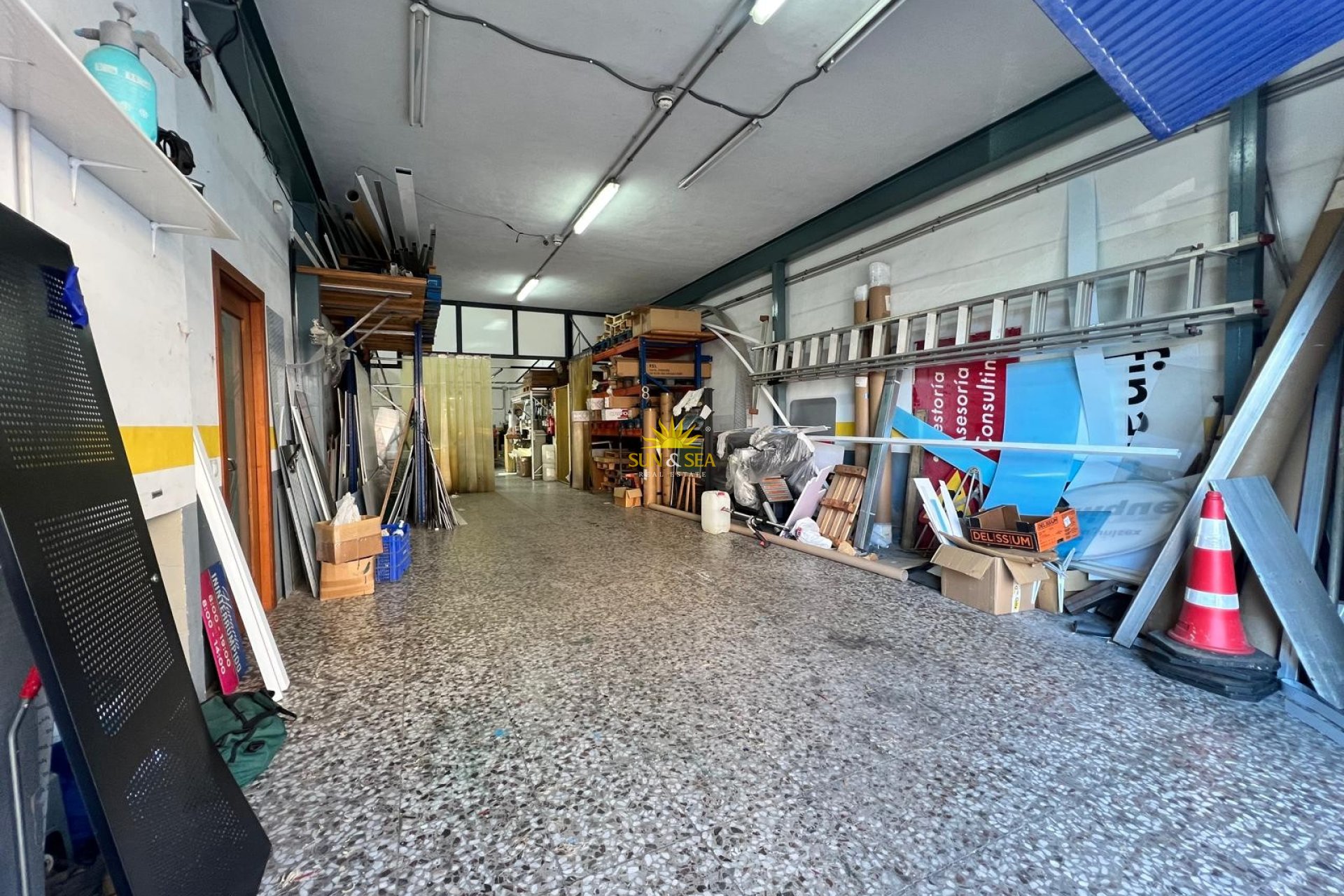 Location à long terme - Commercial - Torrevieja - Centro