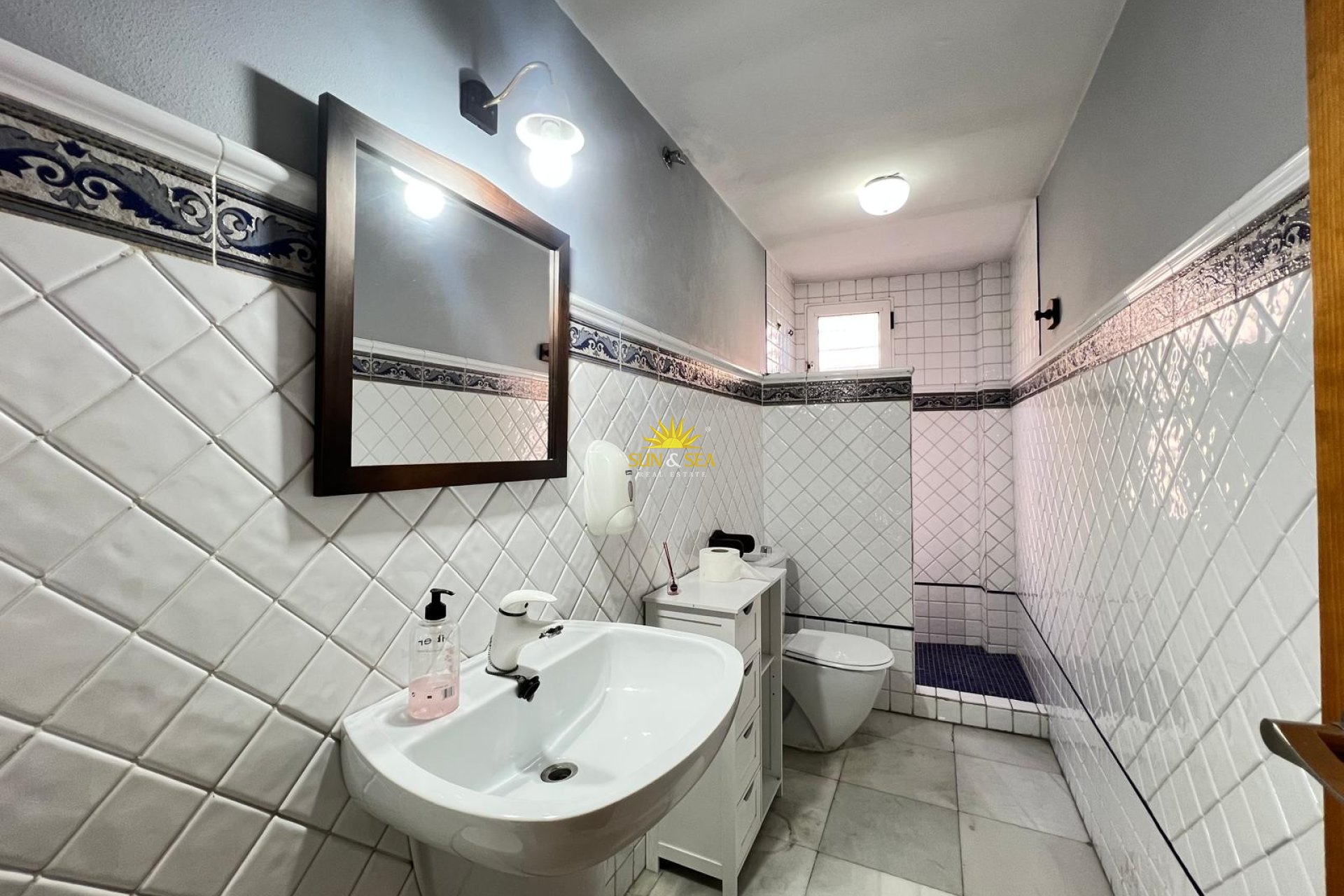 Location à long terme - Commercial - Torrevieja - Centro