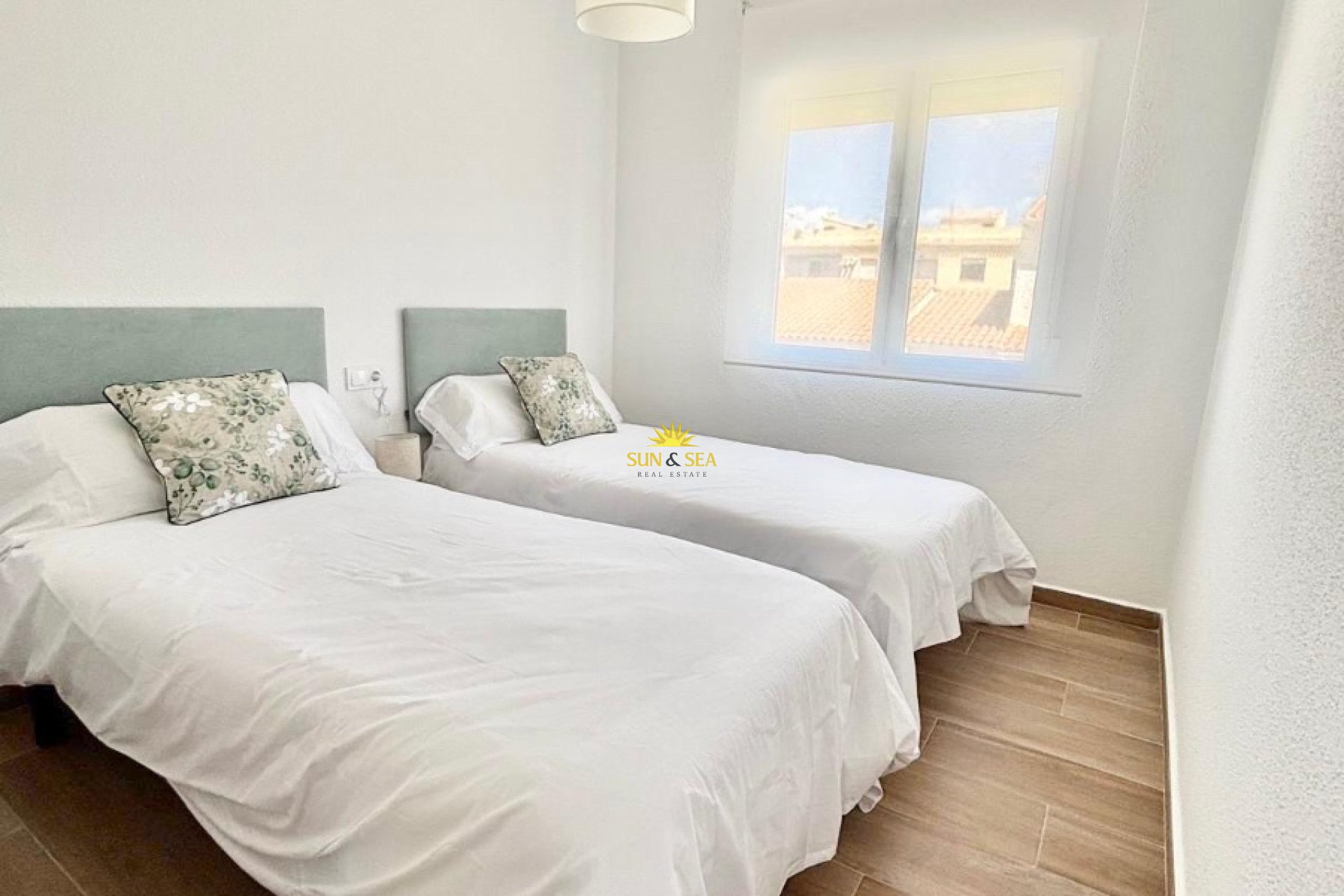 Location à long terme - Duplex - Torrevieja - Playa Los Naufragos