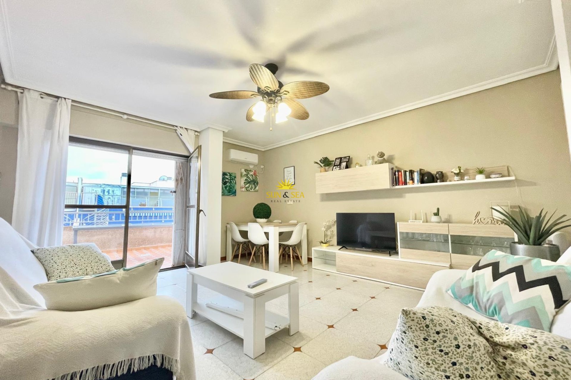 Location à long terme - Penthouse - Torrevieja - Playa de los Locos