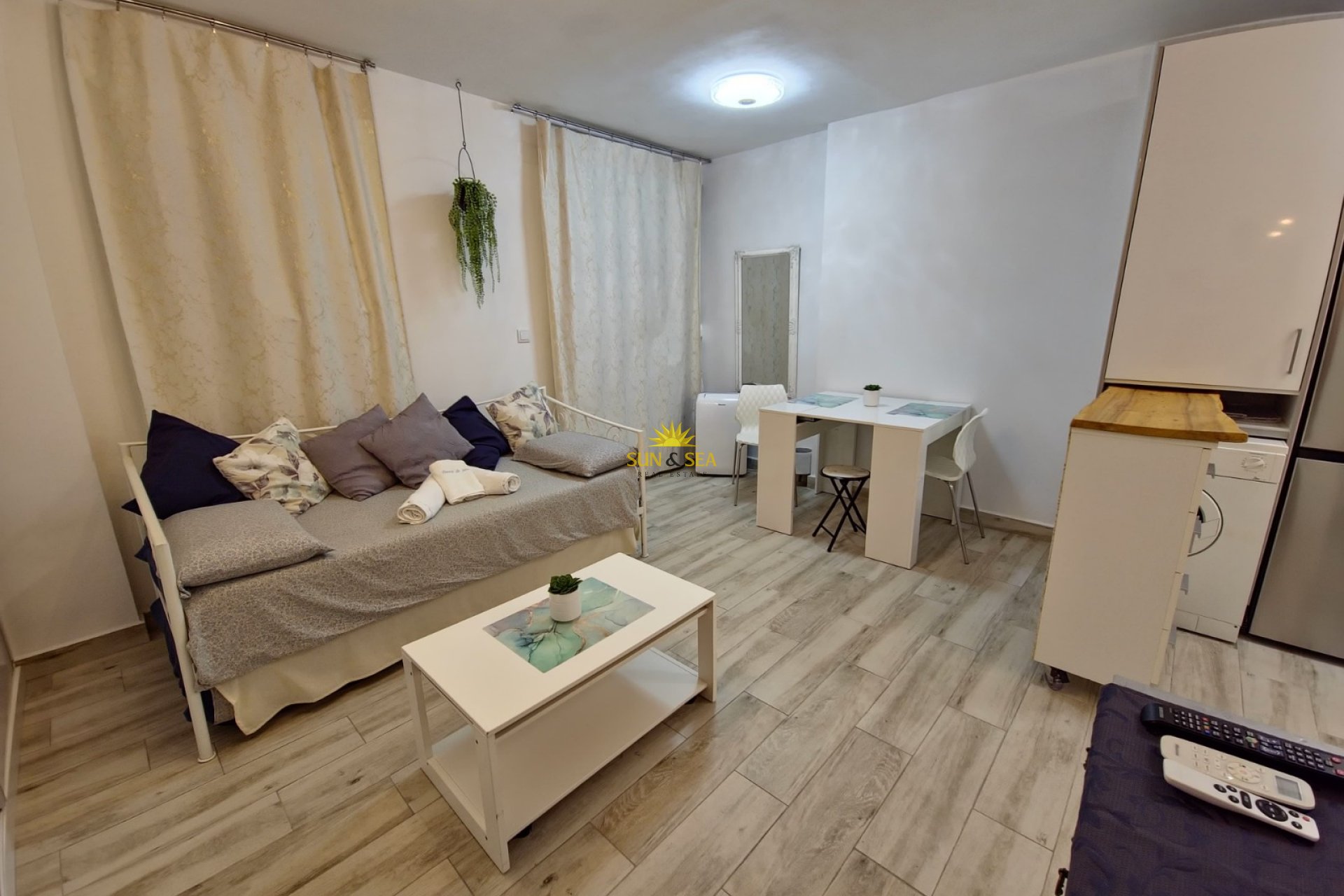Location à long terme - Studio apartment - Torrevieja - Acequion