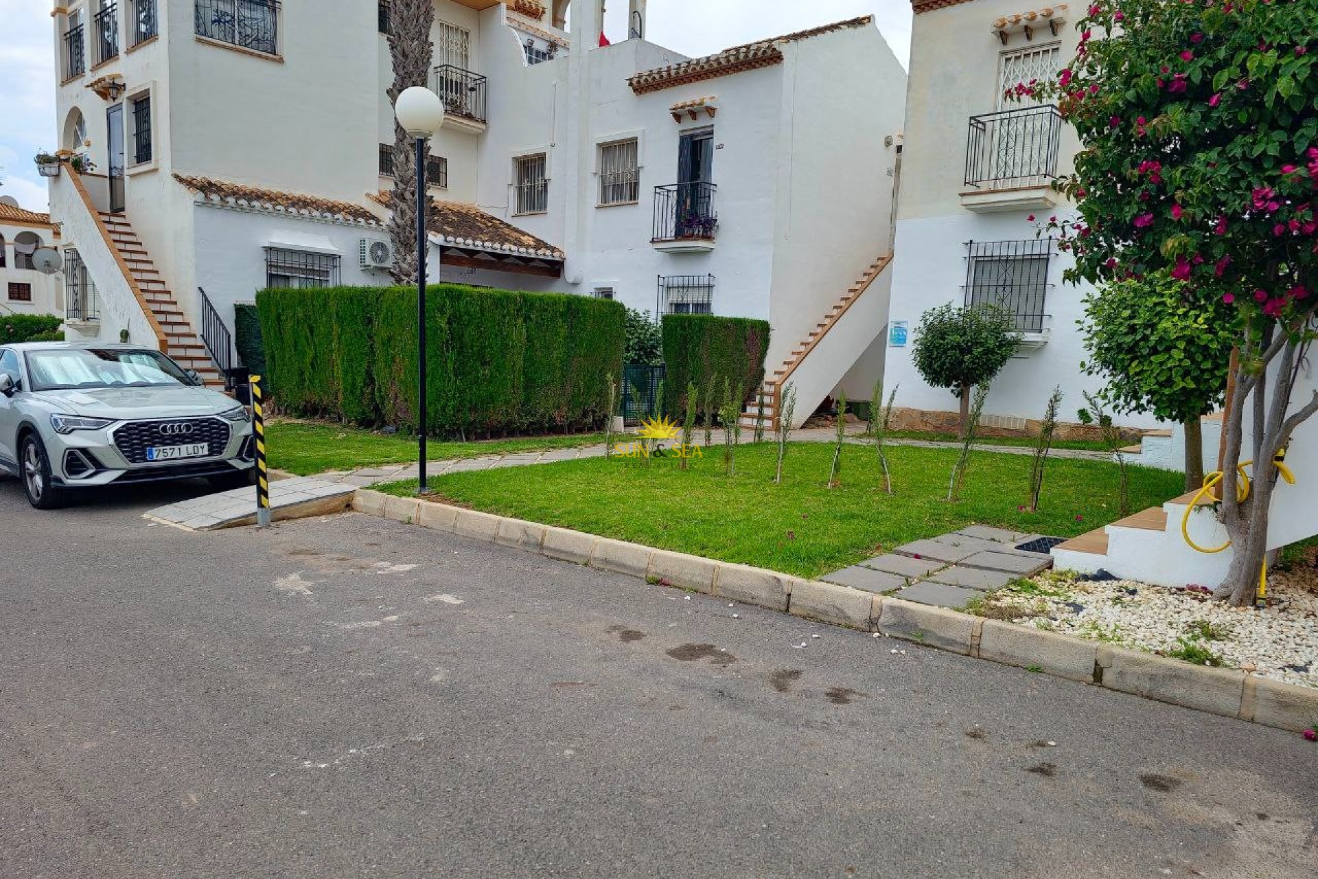Location à long terme - Townhouse - Orihuela Costa - Playa Flamenca
