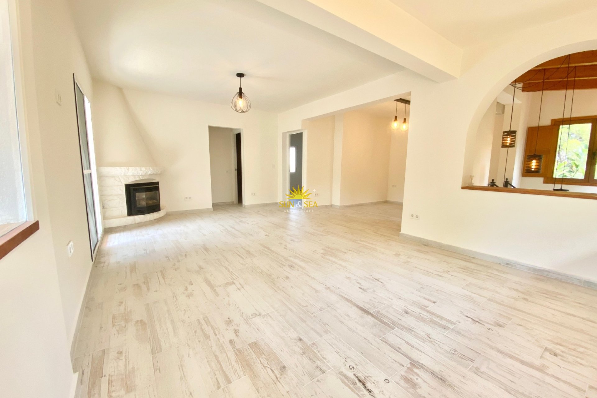 Location à long terme - Villa - Alfas del Pí - Albir