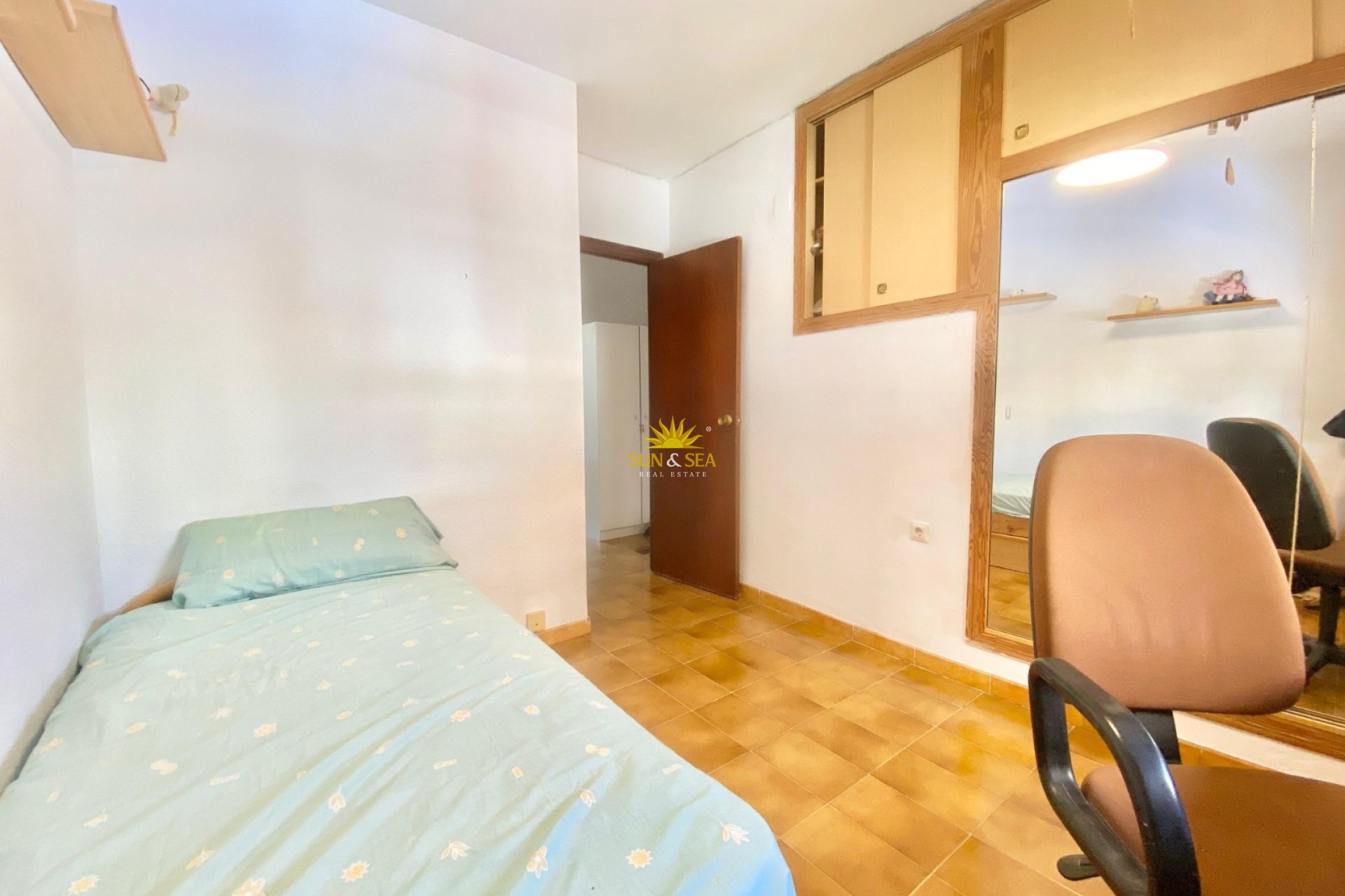 Location à long terme - Villa - Benidorm - Playa Poniente