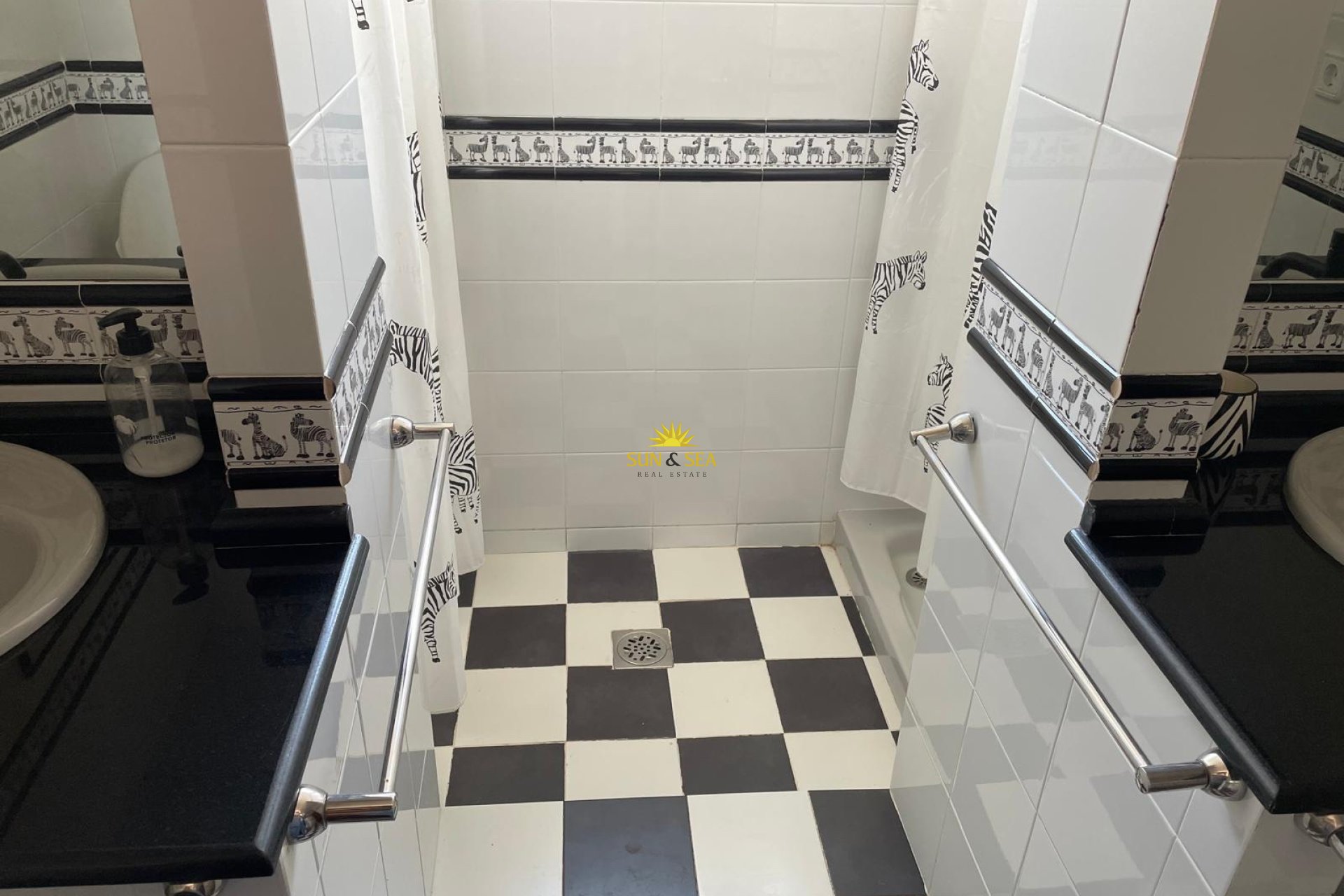 Location à long terme - Villa - Benidorm