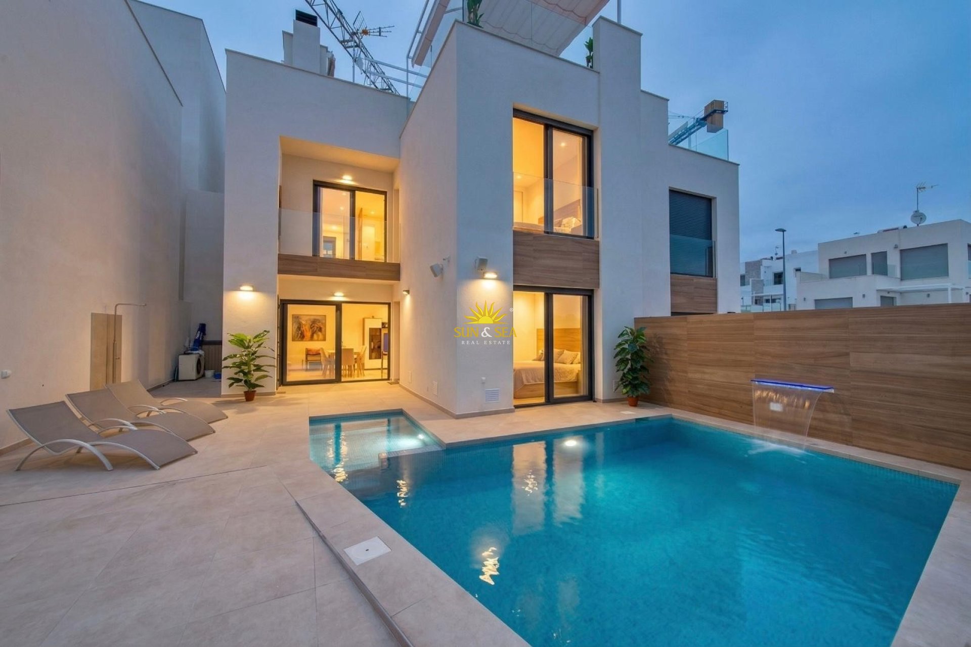Location à long terme - Villa - Benijofar