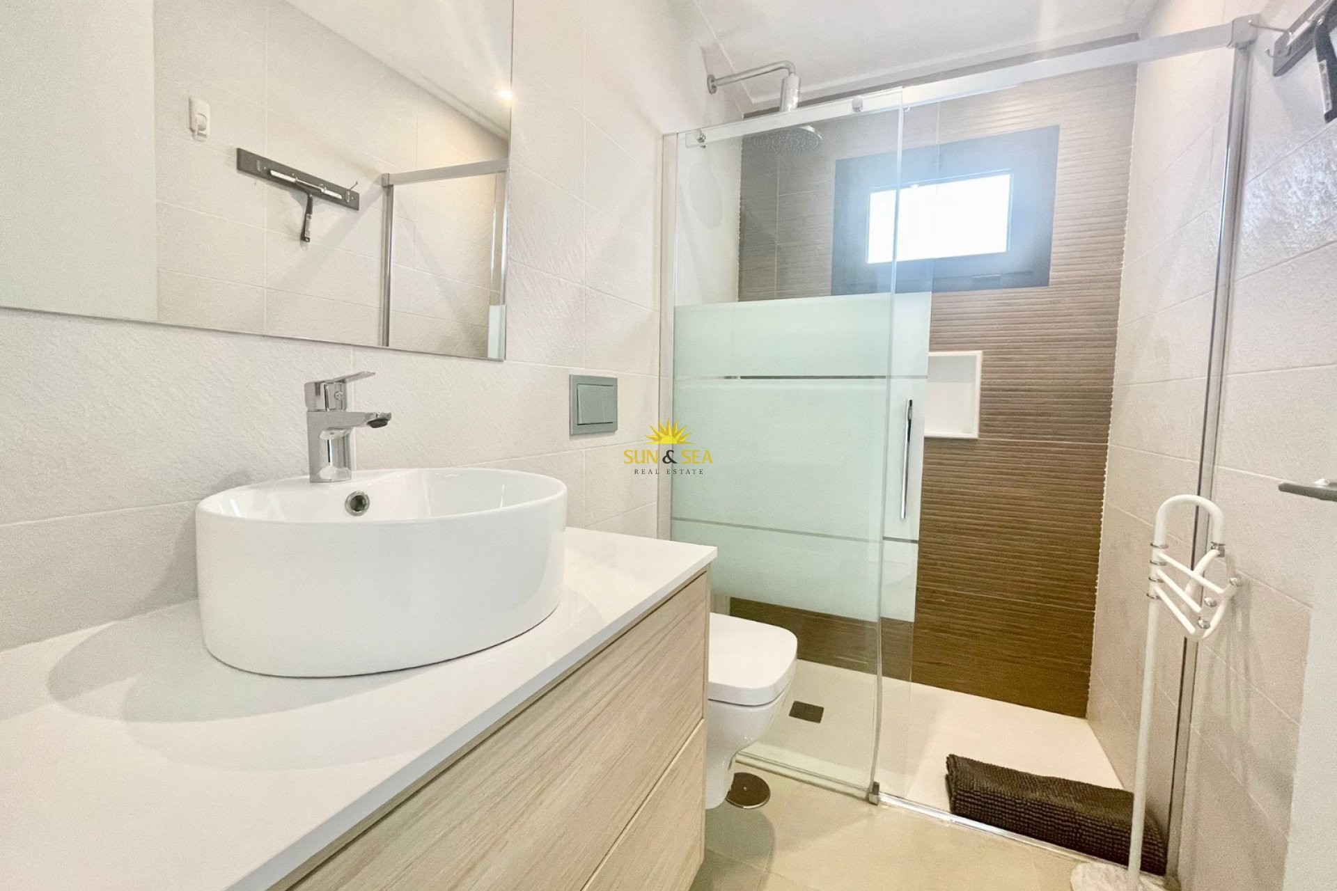 Location à long terme - Villa - Benijofar
