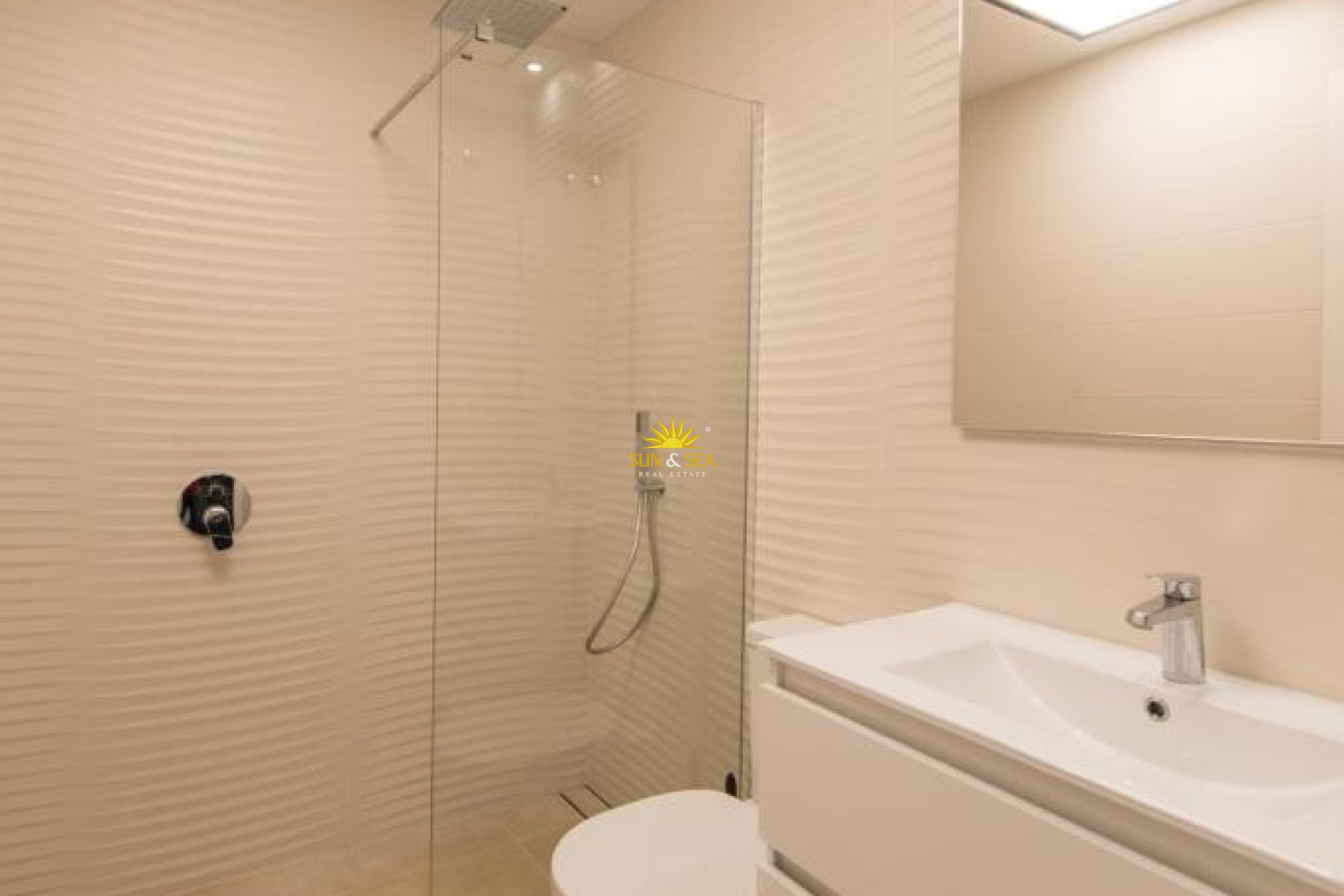 Location à long terme - Villa - Benijofar