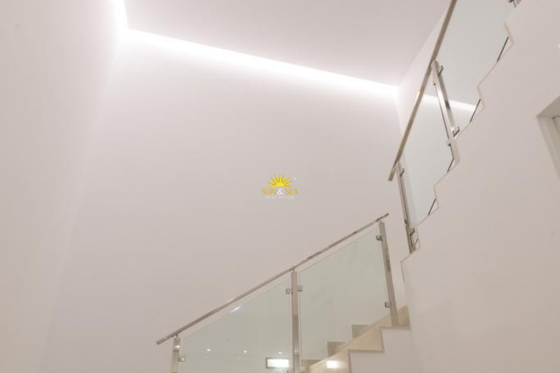 Location à long terme - Villa - Benijofar
