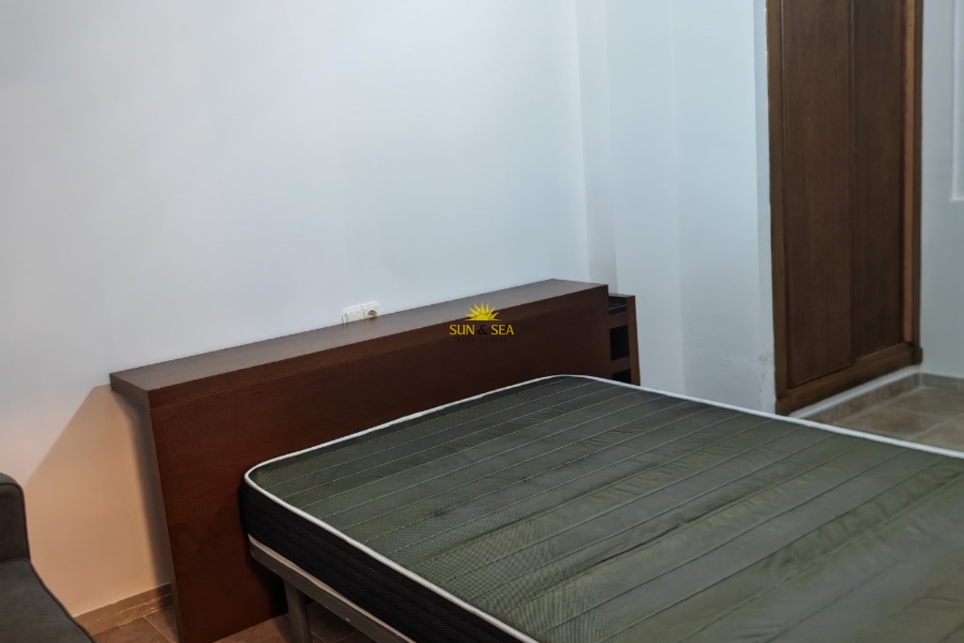 Location à long terme - Villa - Bigastro