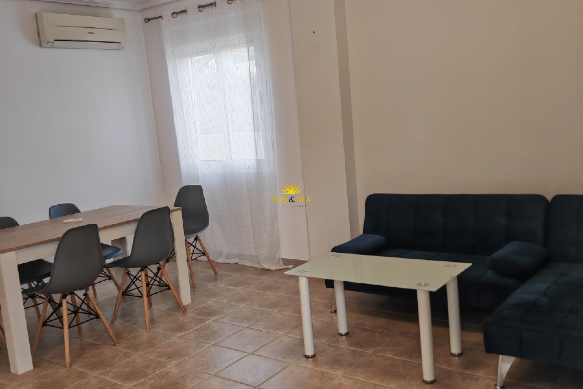 Location à long terme - Villa - Bigastro