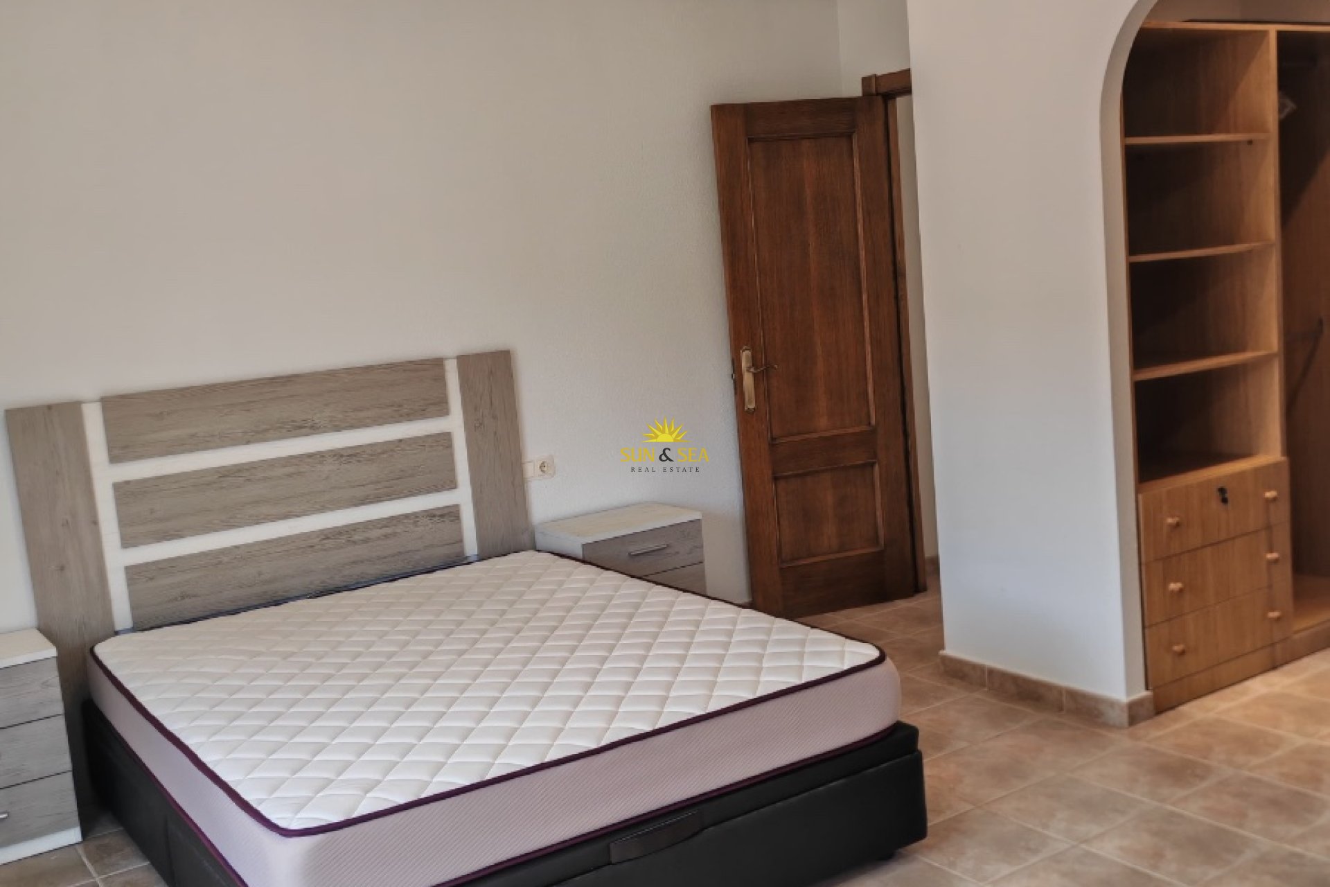 Location à long terme - Villa - Bigastro
