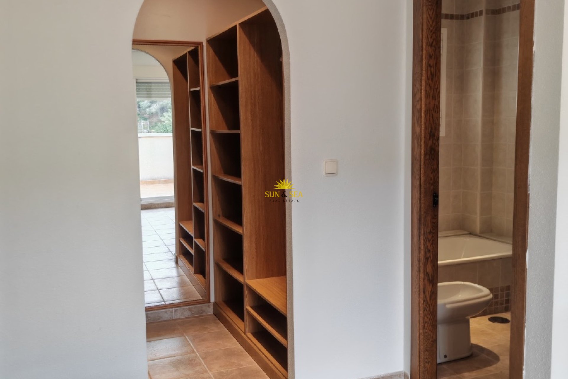 Location à long terme - Villa - Bigastro