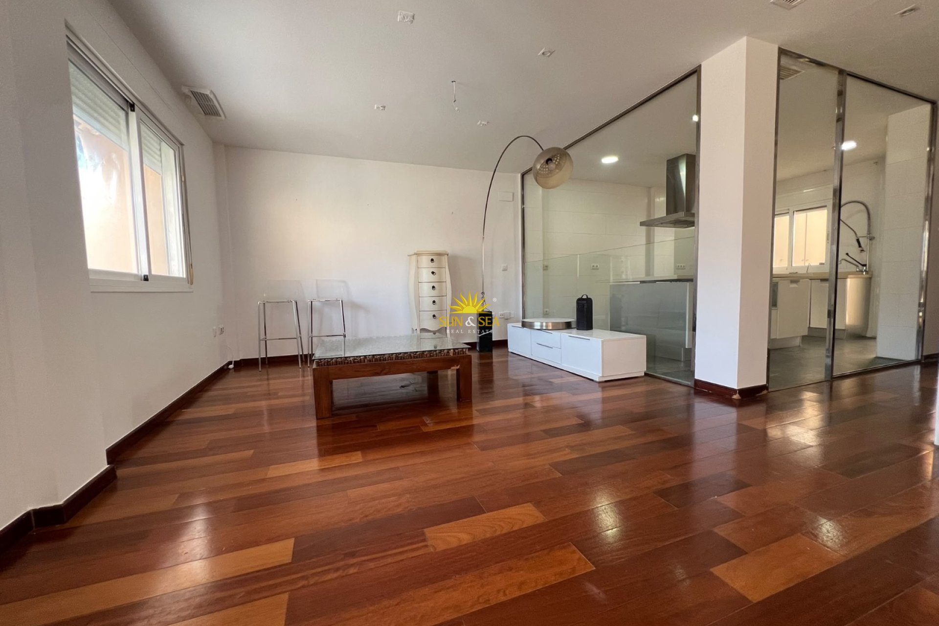 Location à long terme - Villa - Elche