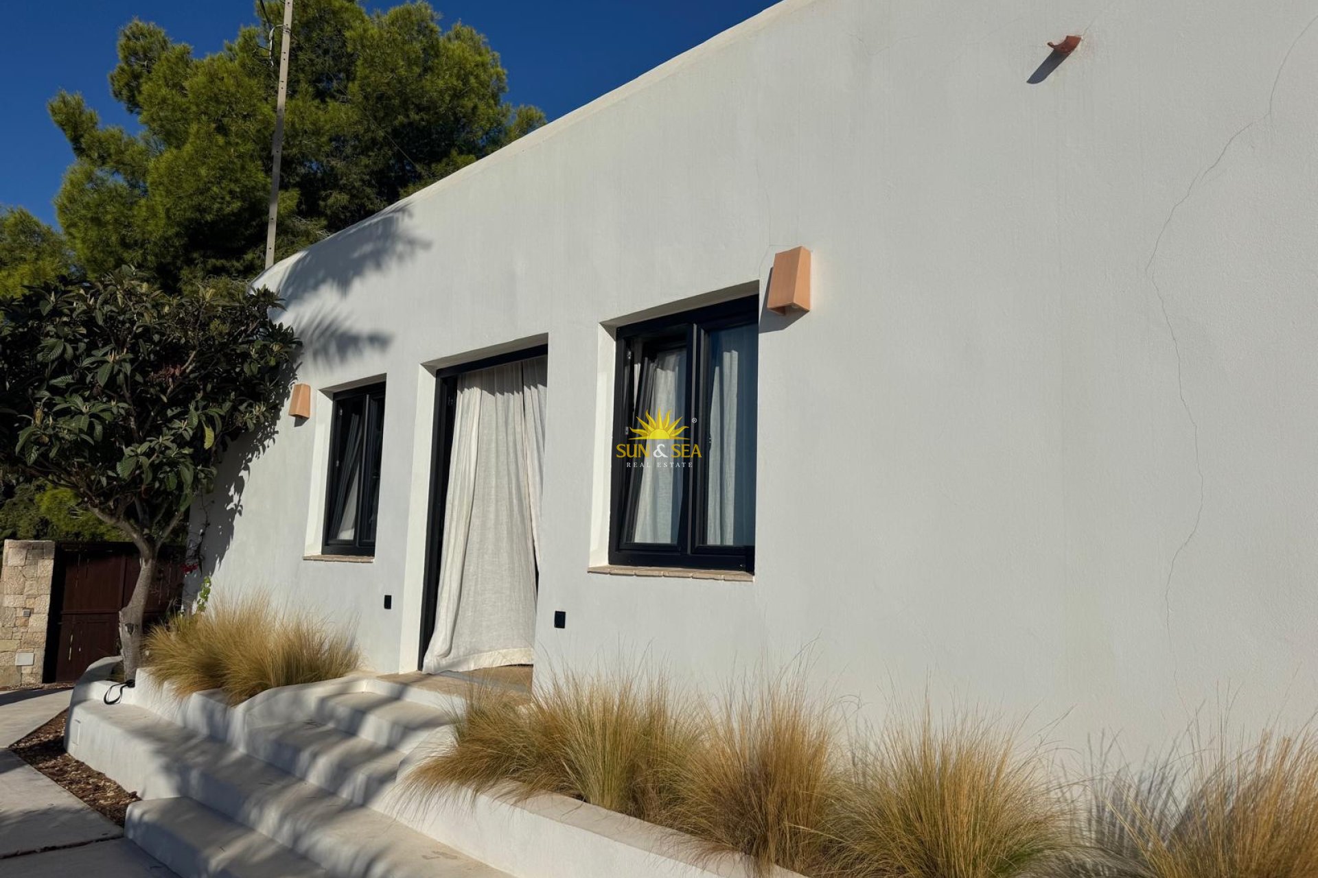 Location à long terme - Villa - Jávea