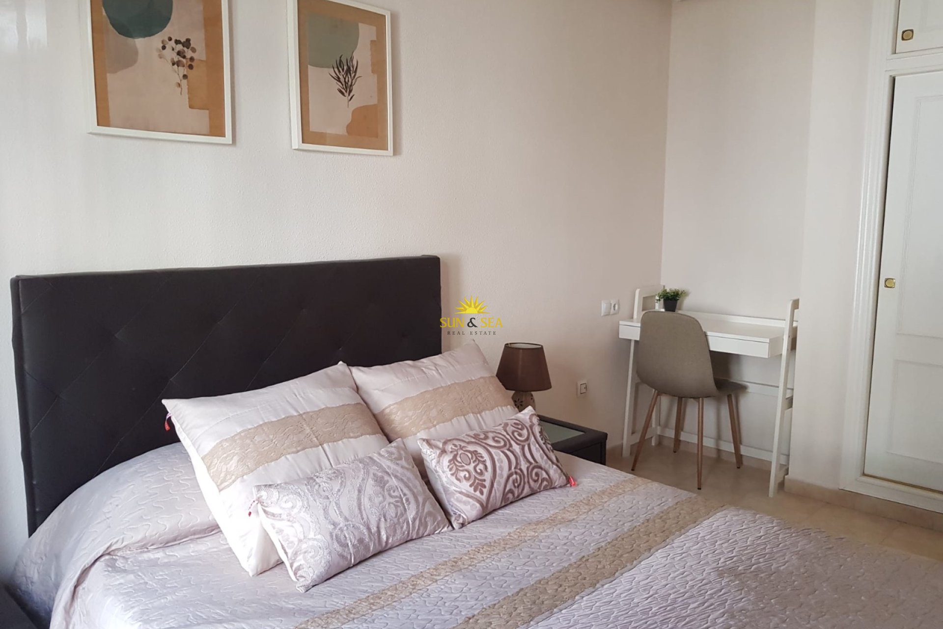 Location à long terme - Villa - Orihuela Costa - Villamartín