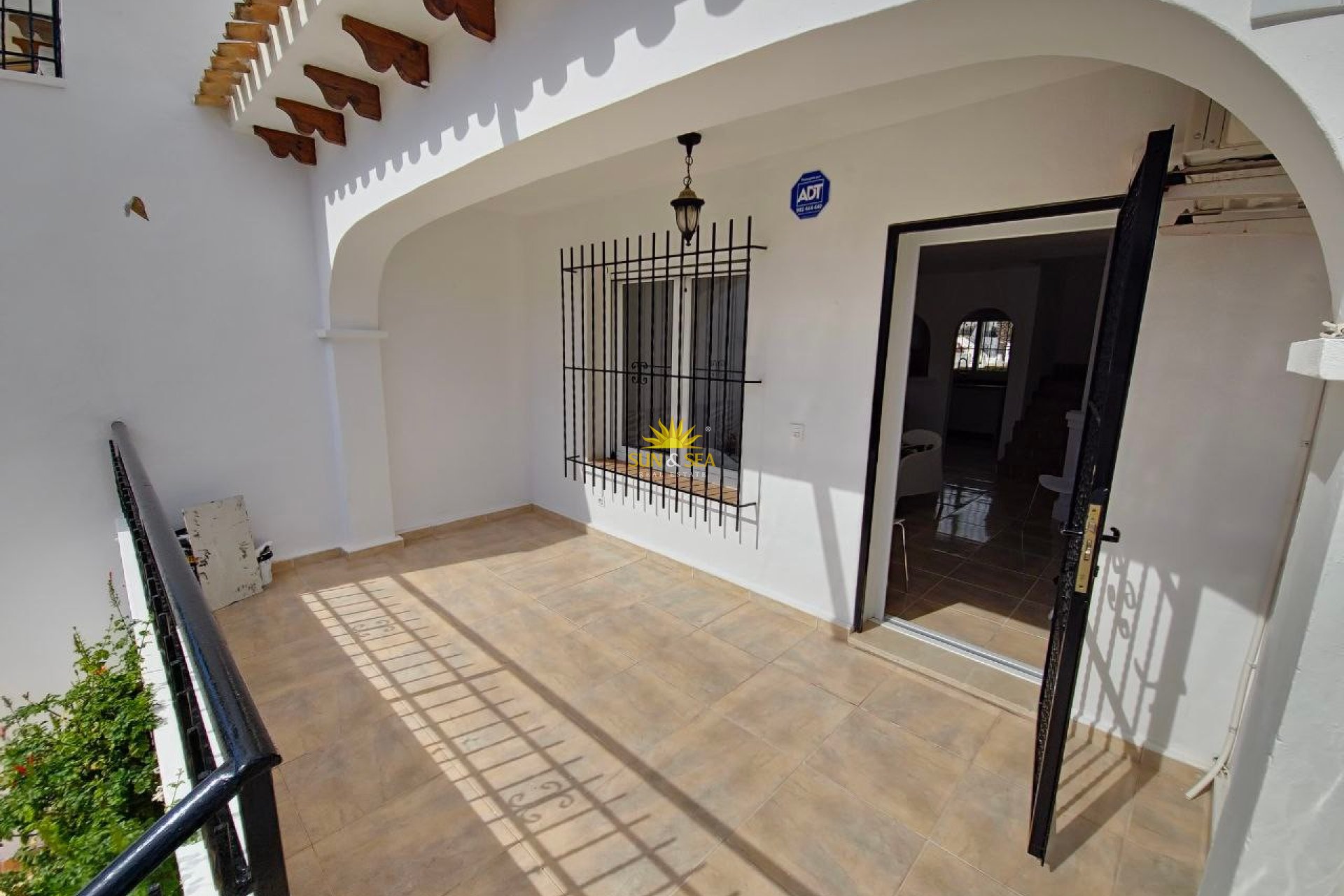 Location à long terme - Villa - Orihuela Costa - Villamartín