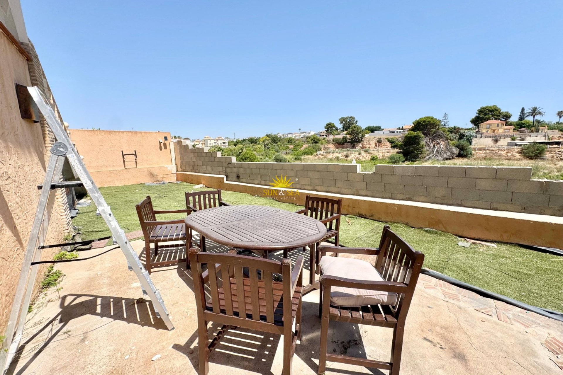 Location à long terme - Villa - Orihuela Costa