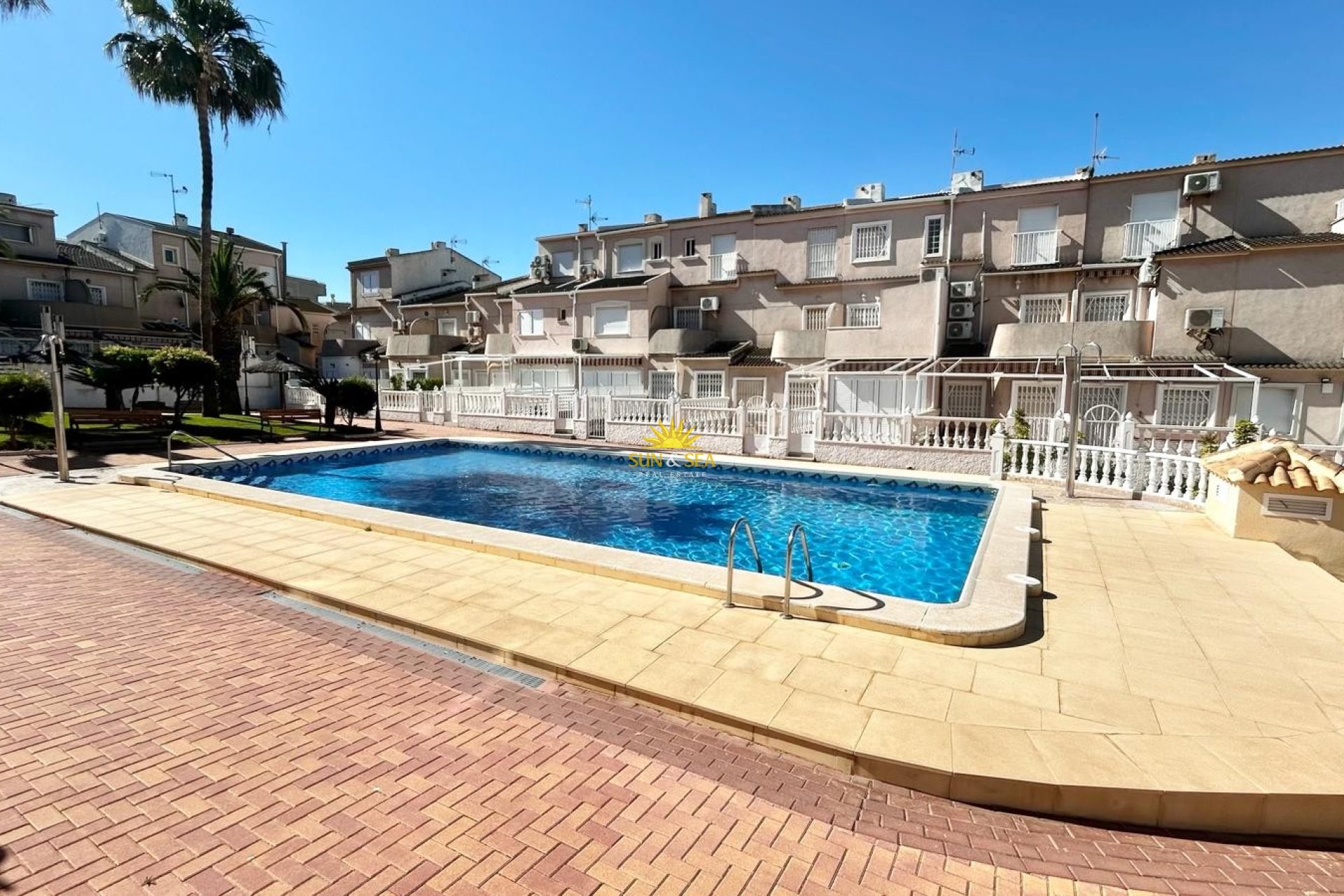 Location à long terme - Villa - Pilar de la Horadada - Mil Palmeras