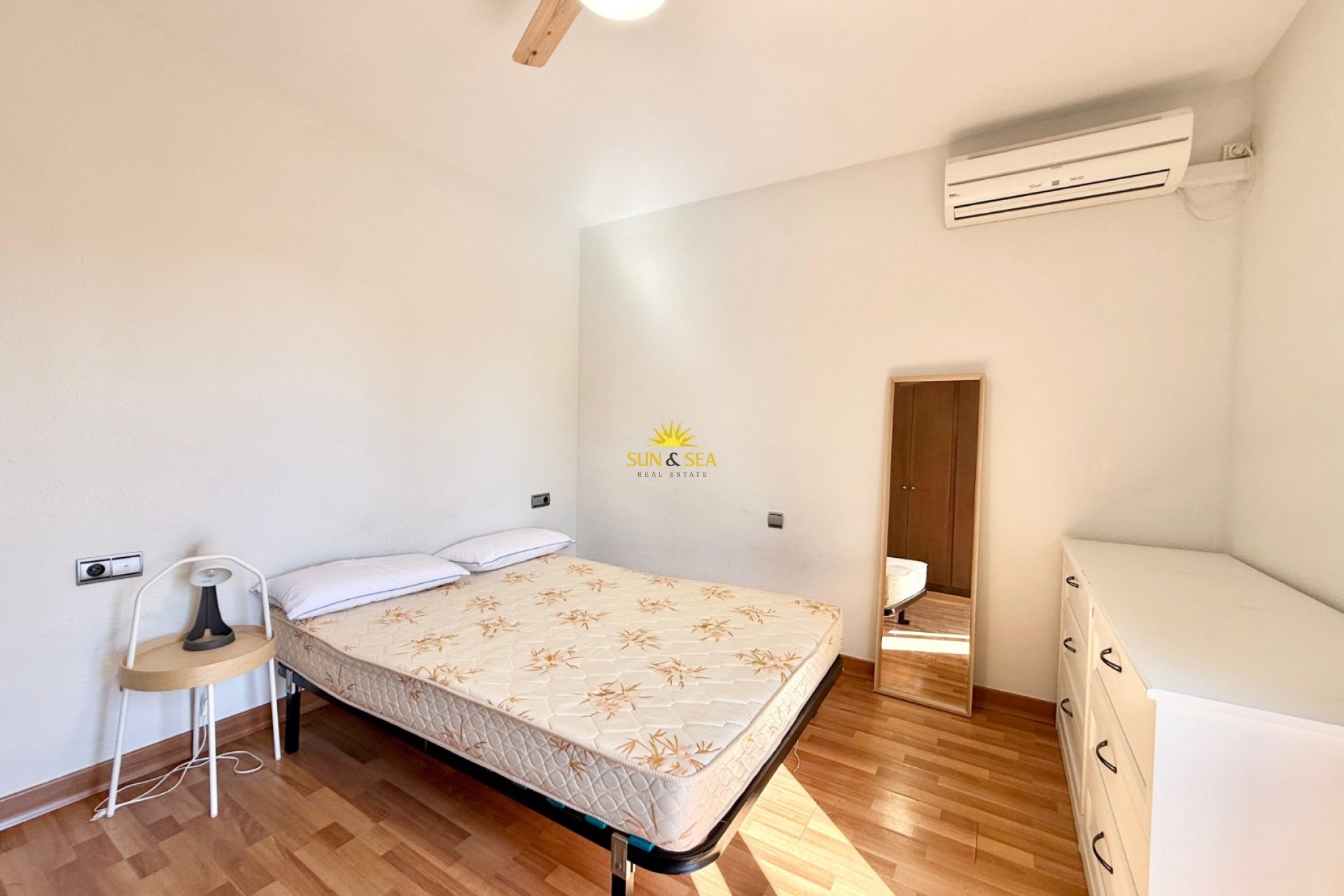 Location à long terme - Villa - San Juan Playa - San Juan Alicante