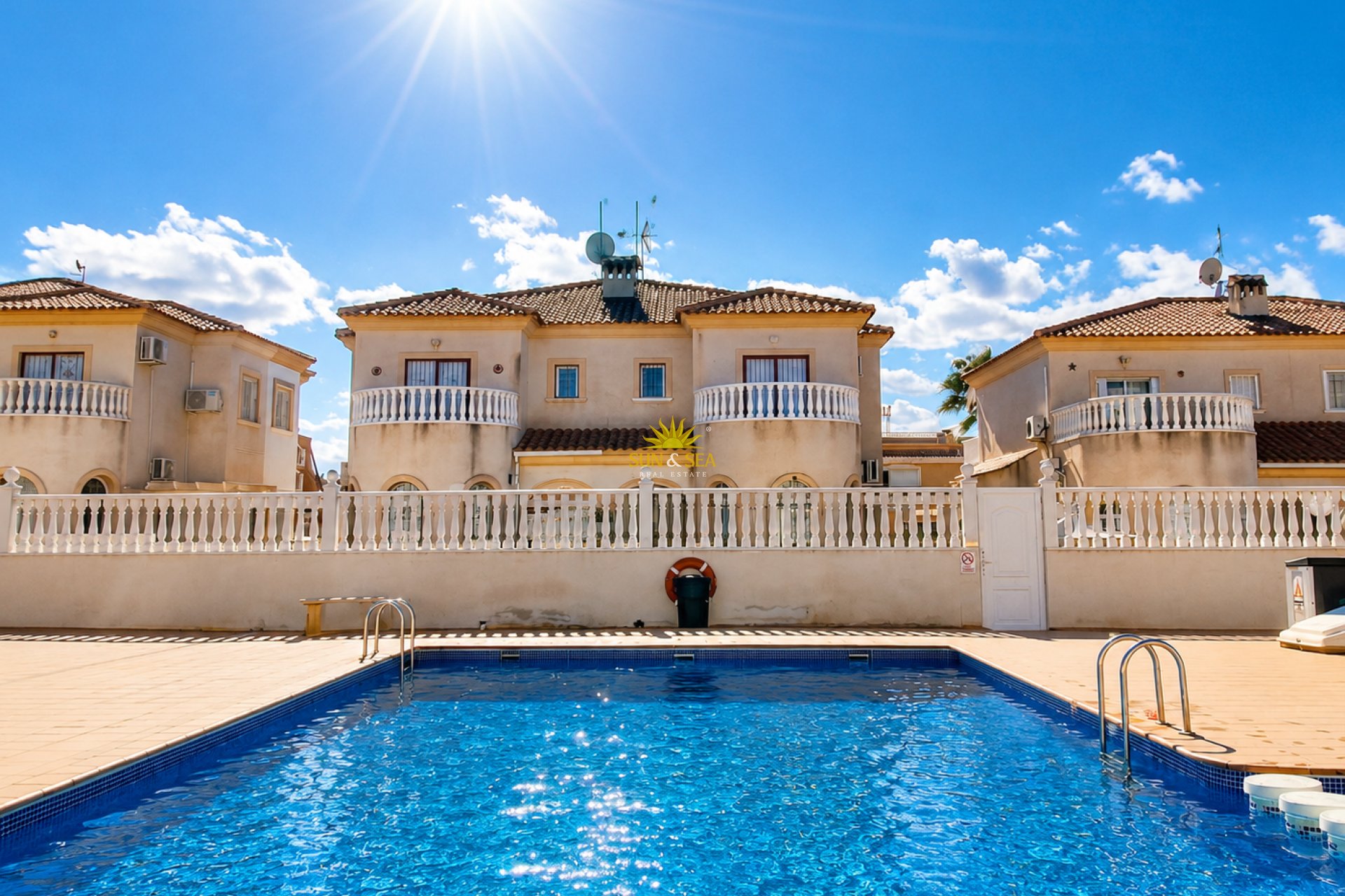 Location à long terme - Villa - Torrevieja - Aguas Nuevas