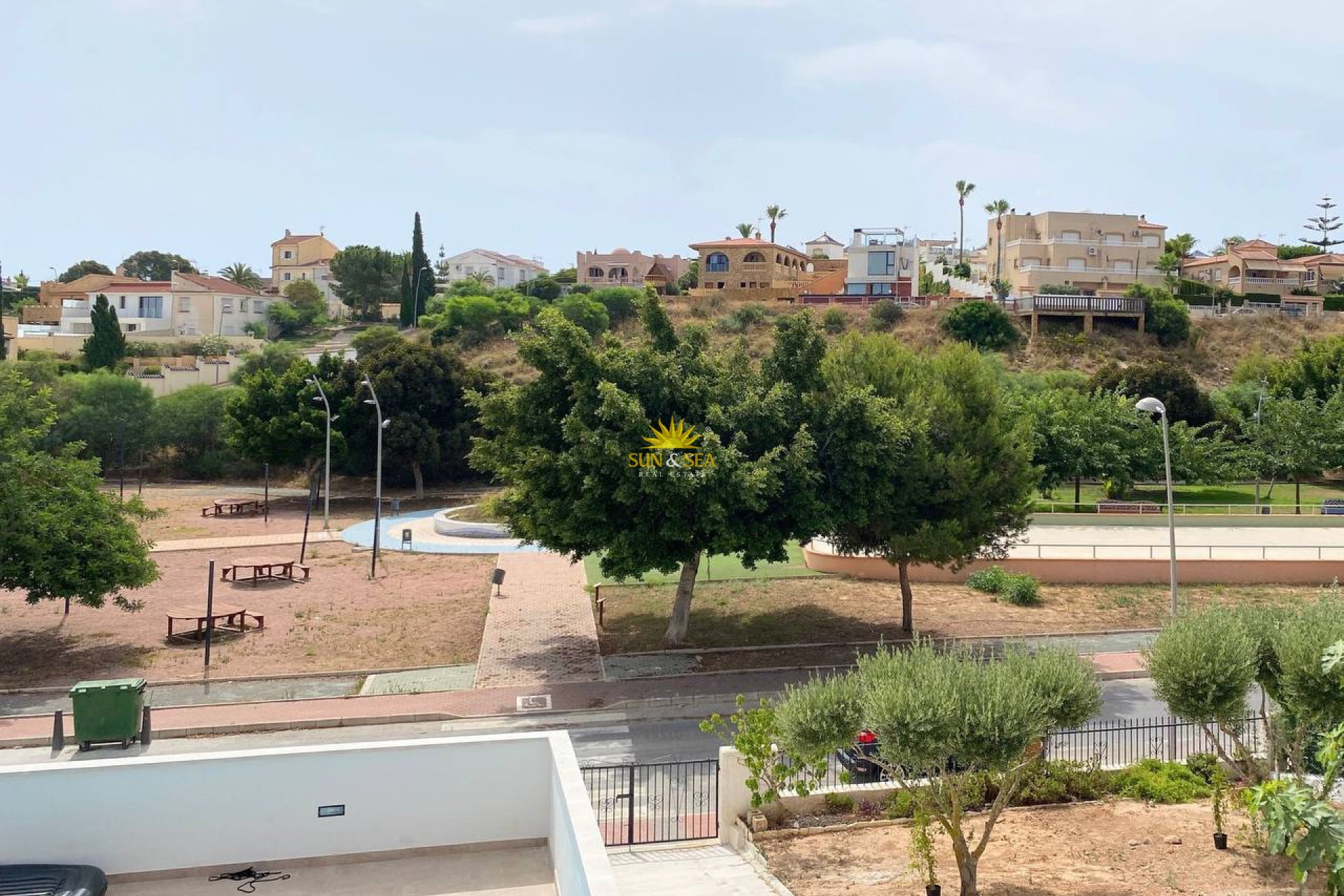 Location à long terme - Villa - Torrevieja - Los Balcones - Los Altos del Edén