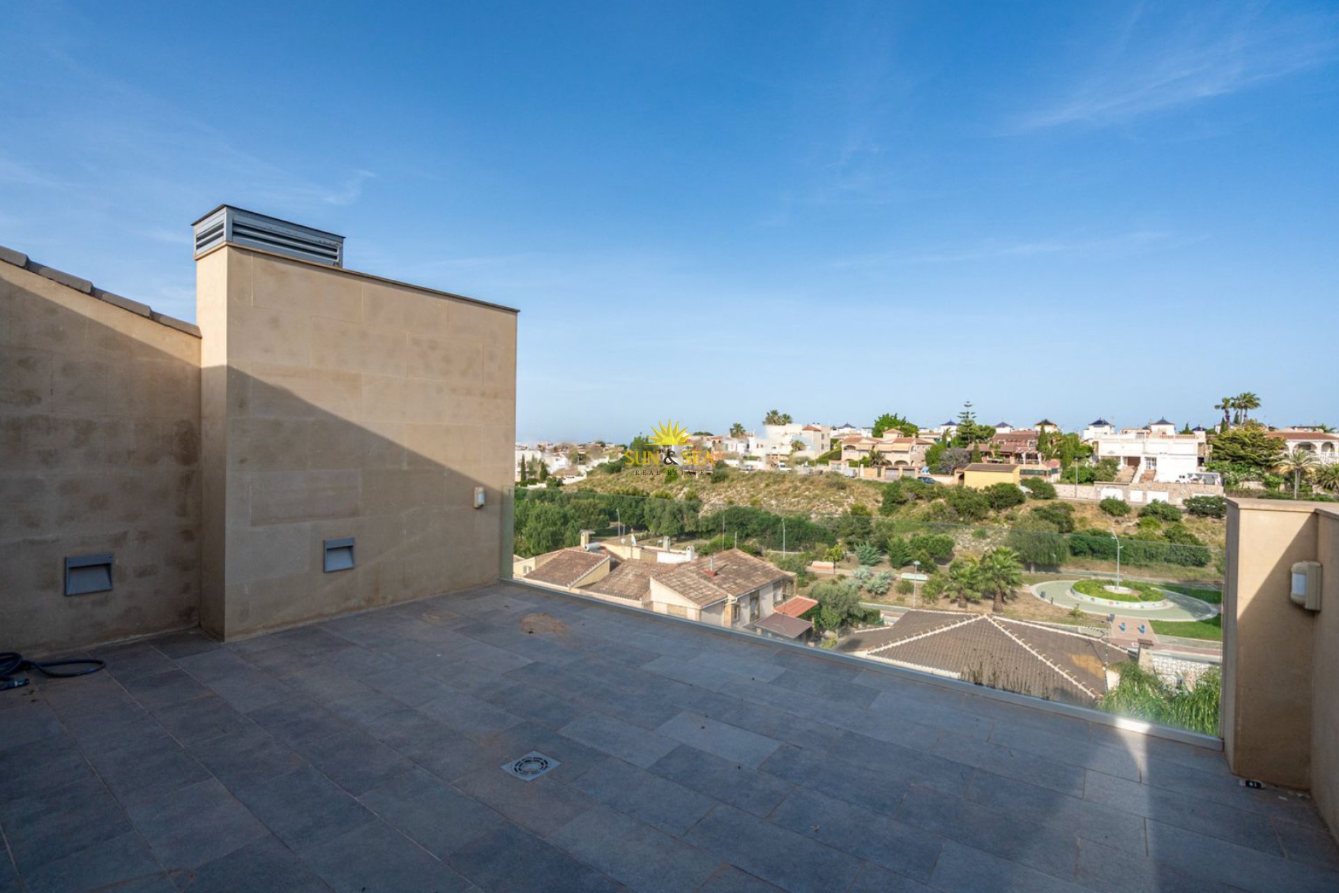 Location à long terme - Villa - Torrevieja - Los Balcones - Los Altos del Edén