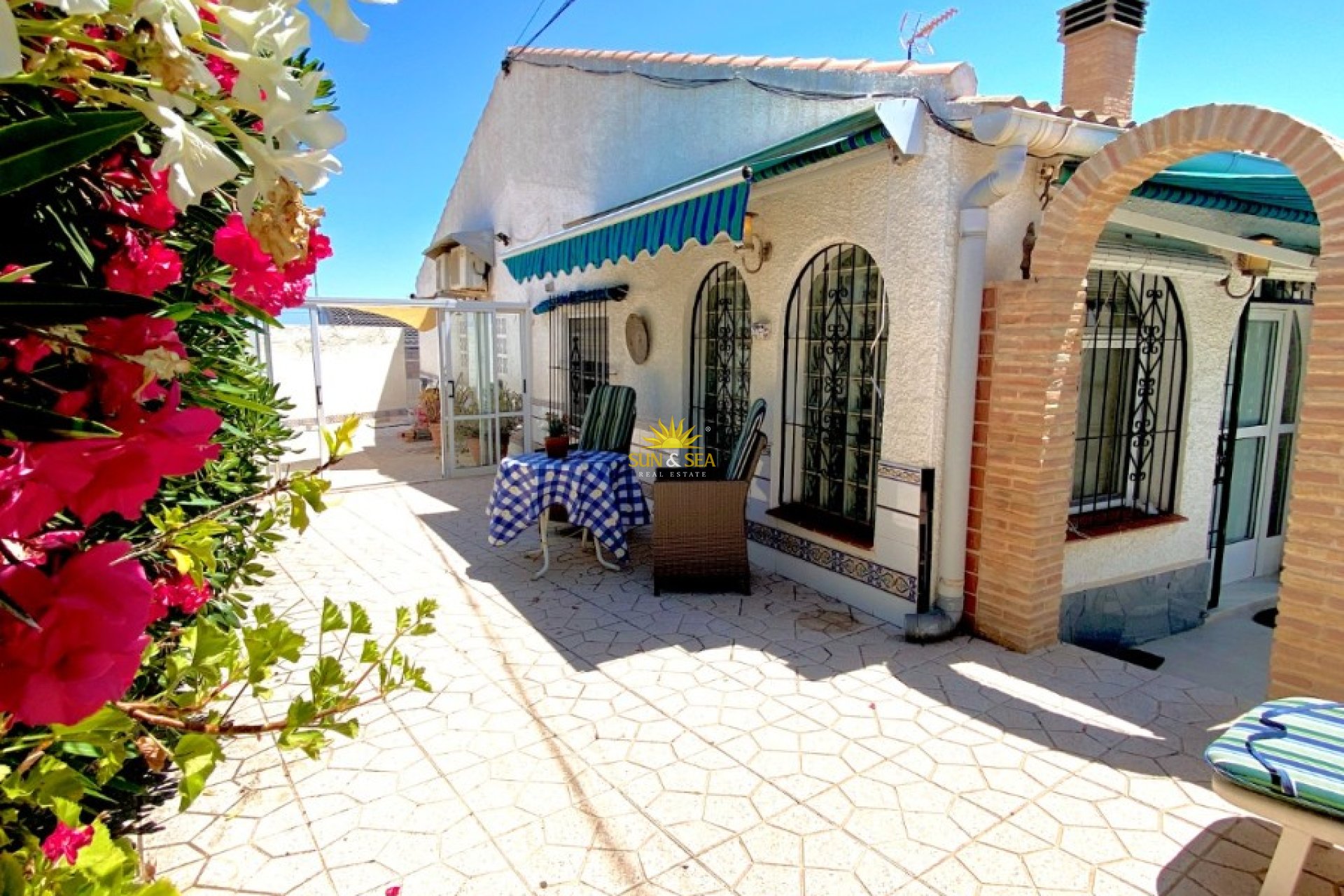 Location à long terme - Villa - Torrevieja - torrevieja