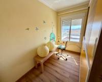 Location longue durée - Appartement - Alicante - Cuatro viviendas