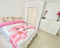 Location longue durée - Appartement - Torrevieja - Acequion