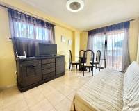 Location longue durée - Appartement - Torrevieja - Cabo cervera